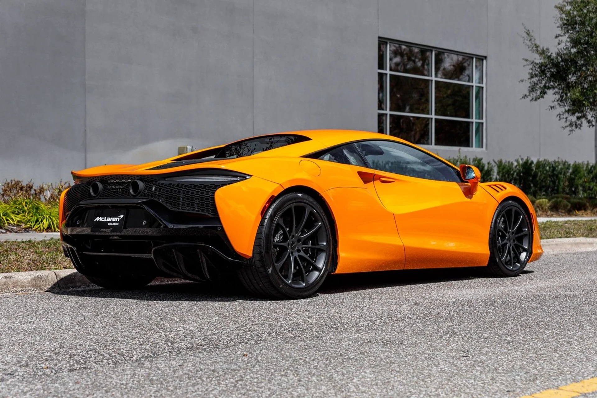 mph005_1384093182_656_p6_l_fdcaec839c