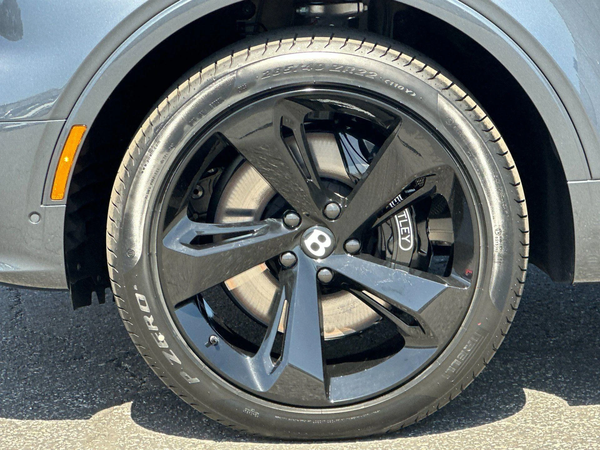 mph005_138709719_New_2026_Bentley_Bentayga_EWB_1777641529_46f8164ecc