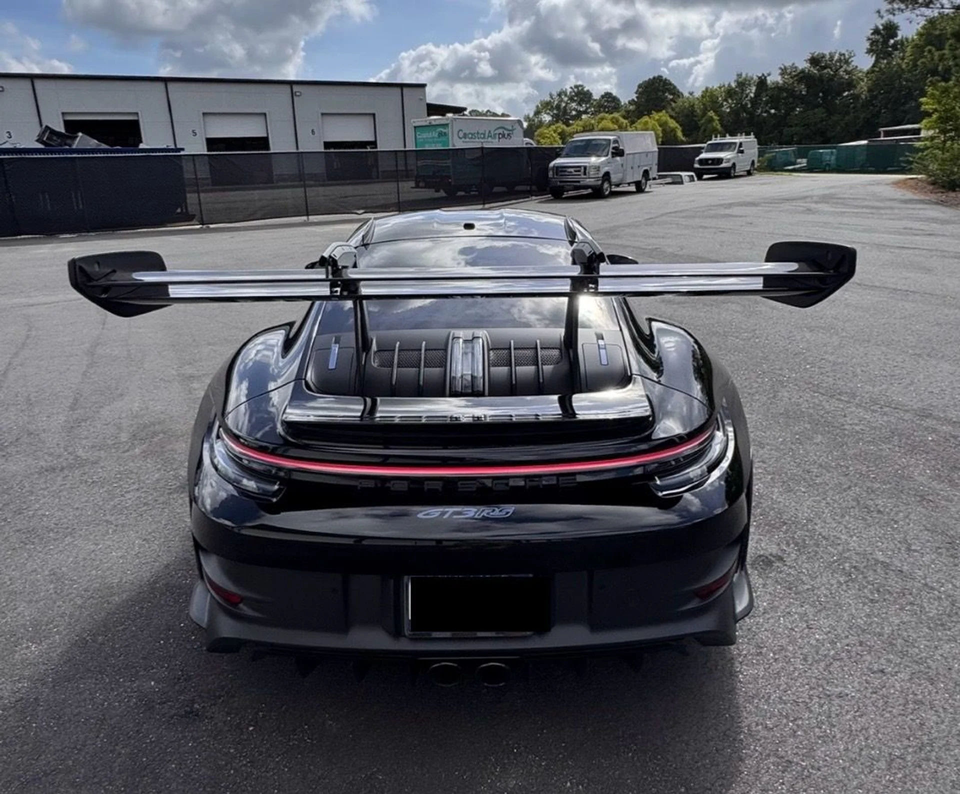 mph005_1391433929_Used_2024_Porsche_911_GT_3_RS_1753901169_3660e97300