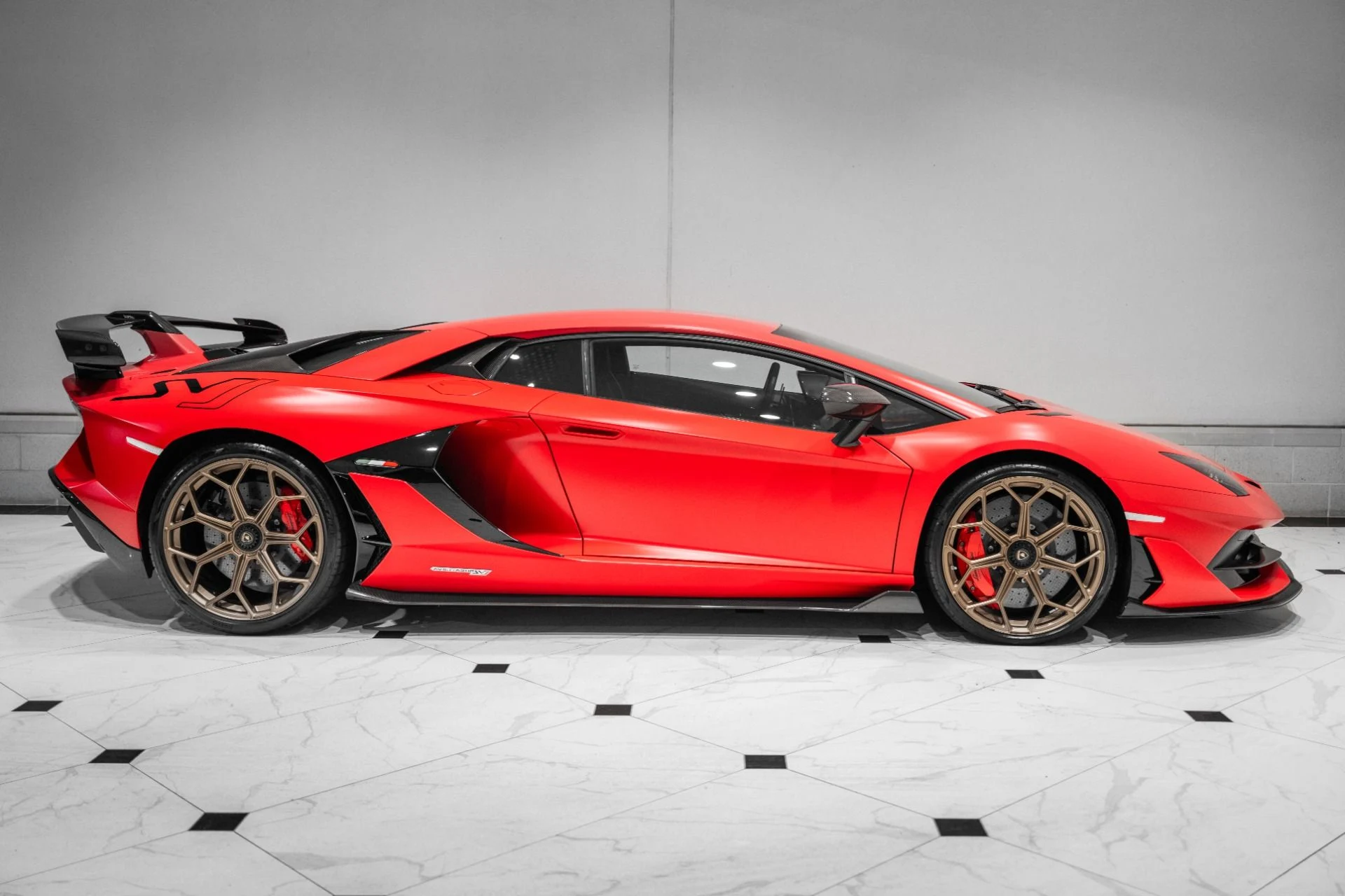 mph005_1403869637_Used_2021_Lamborghini_Aventador_LP_770_4_SVJ_Coupe_1783957098_dee61d6102