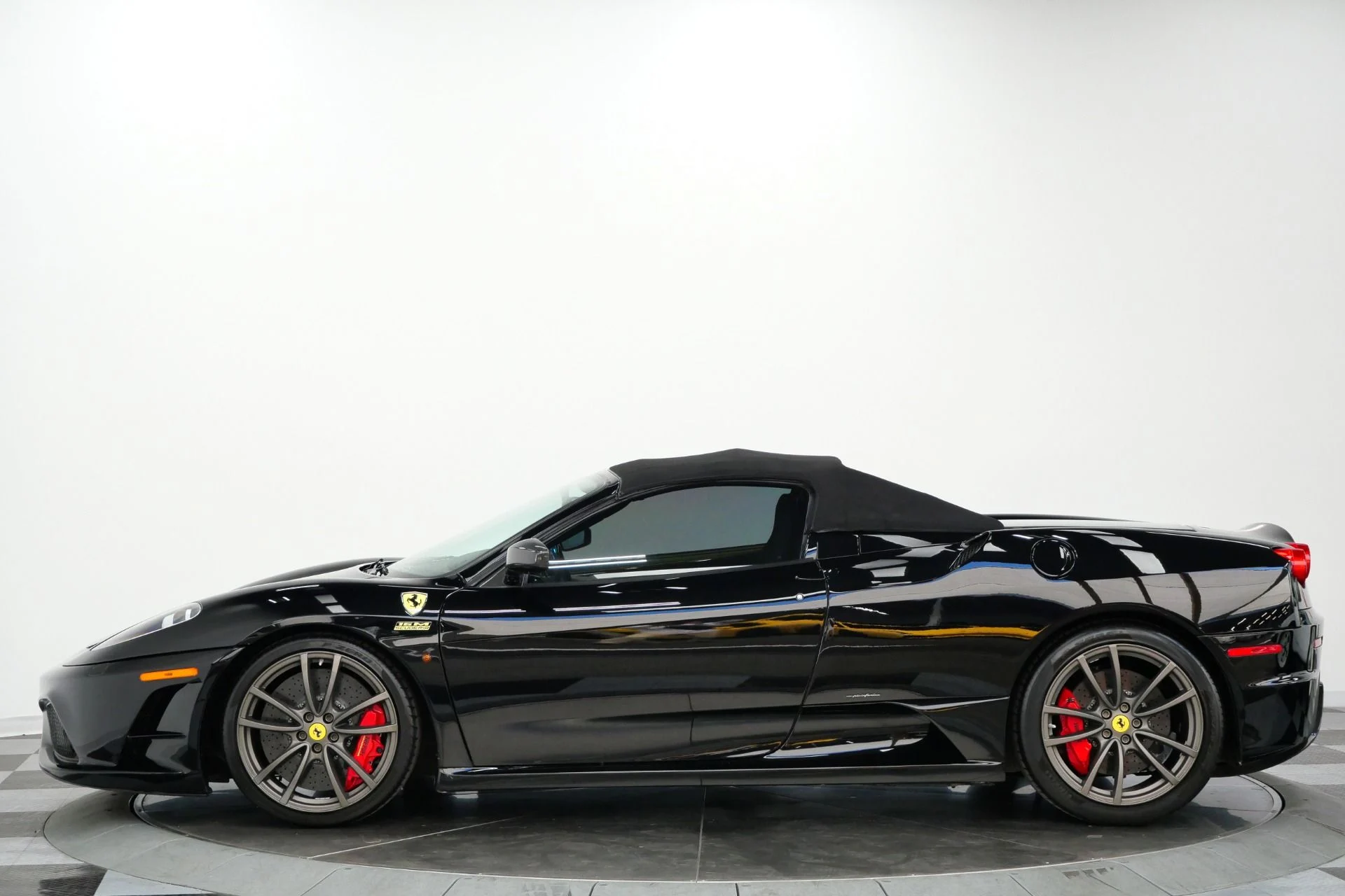 mph005_1403910433_Used_2009_Ferrari_F430_Scuderia_Spider_16_M_1_of_499_Built_Rare_Tricolore_Livery_1788882638_2e9d57d347