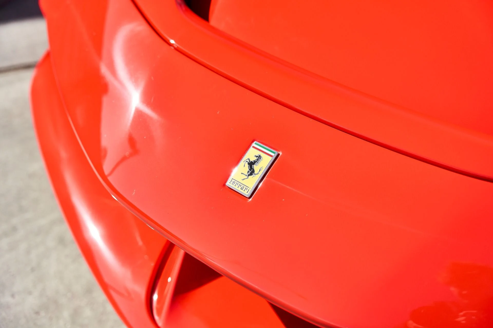 mph005_1404405762_Used_2023_Ferrari_SF_90_Stradale_Base_1772766201_60793ba361