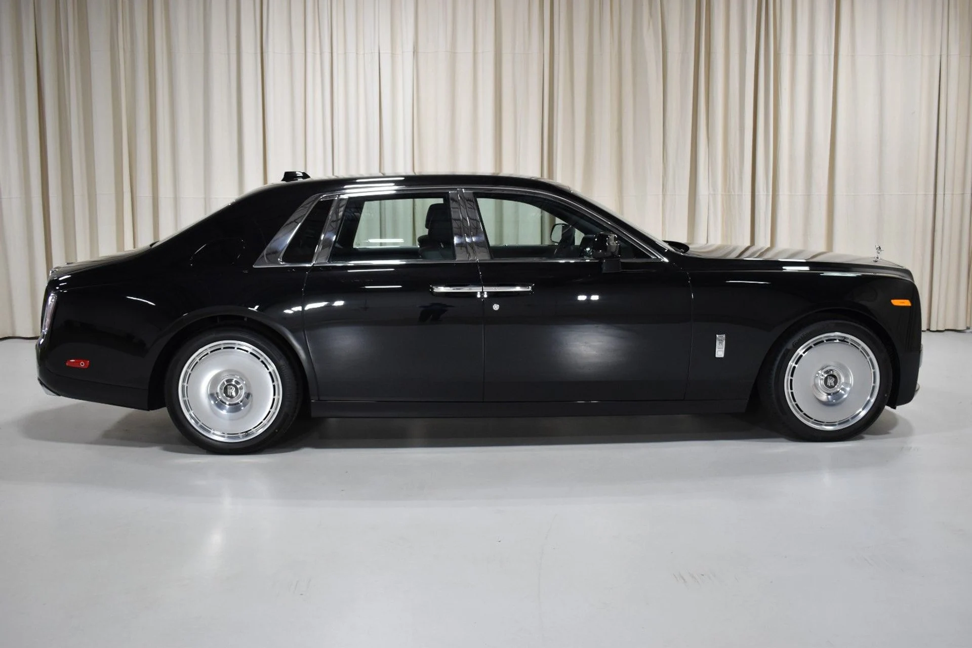 mph005_140667700_e69fca10b84d429b9f406c028b5c19eax_597b76171e