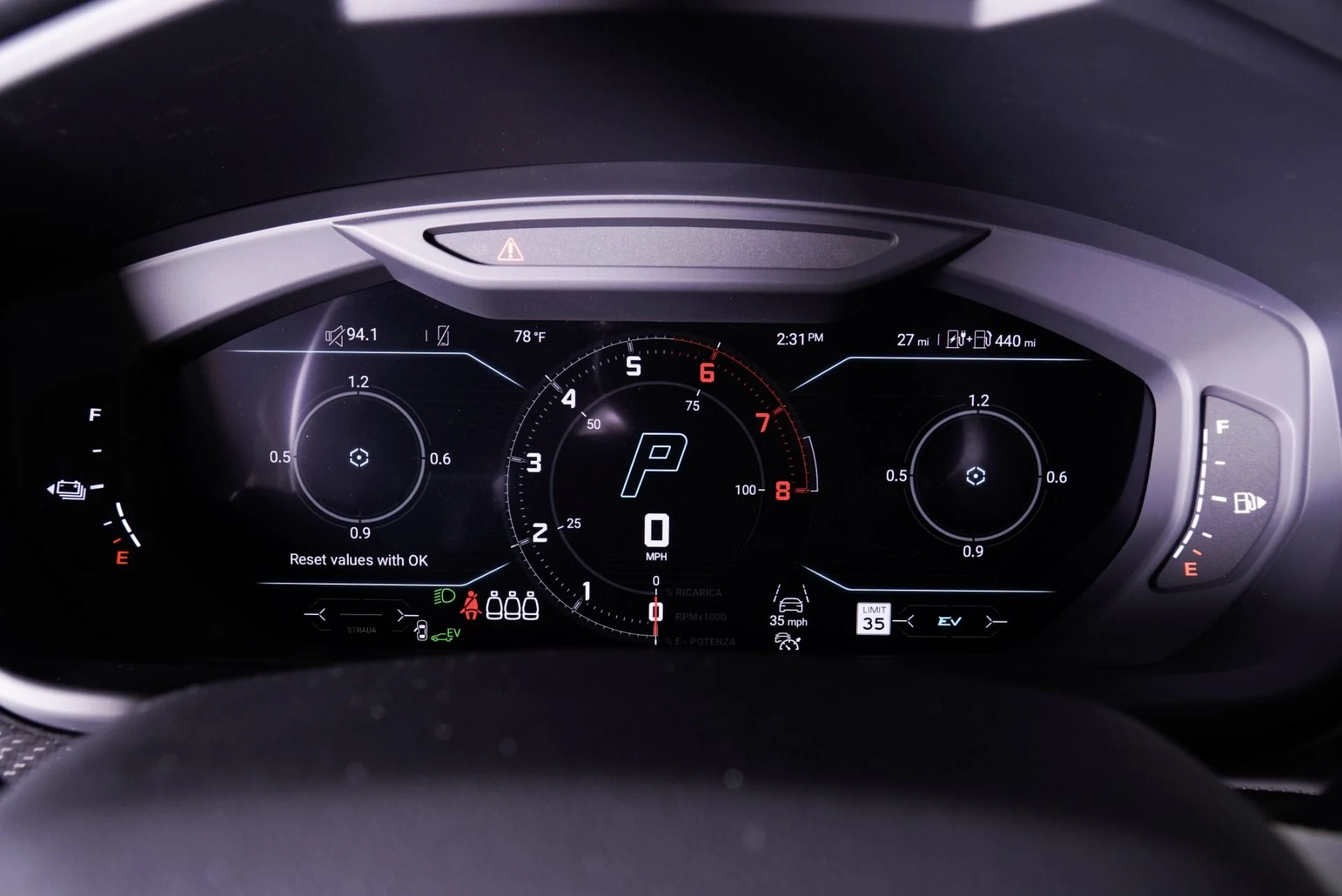 mph005_1409258885_New_2025_Lamborghini_Urus_SE_1760546686_05229b54cd