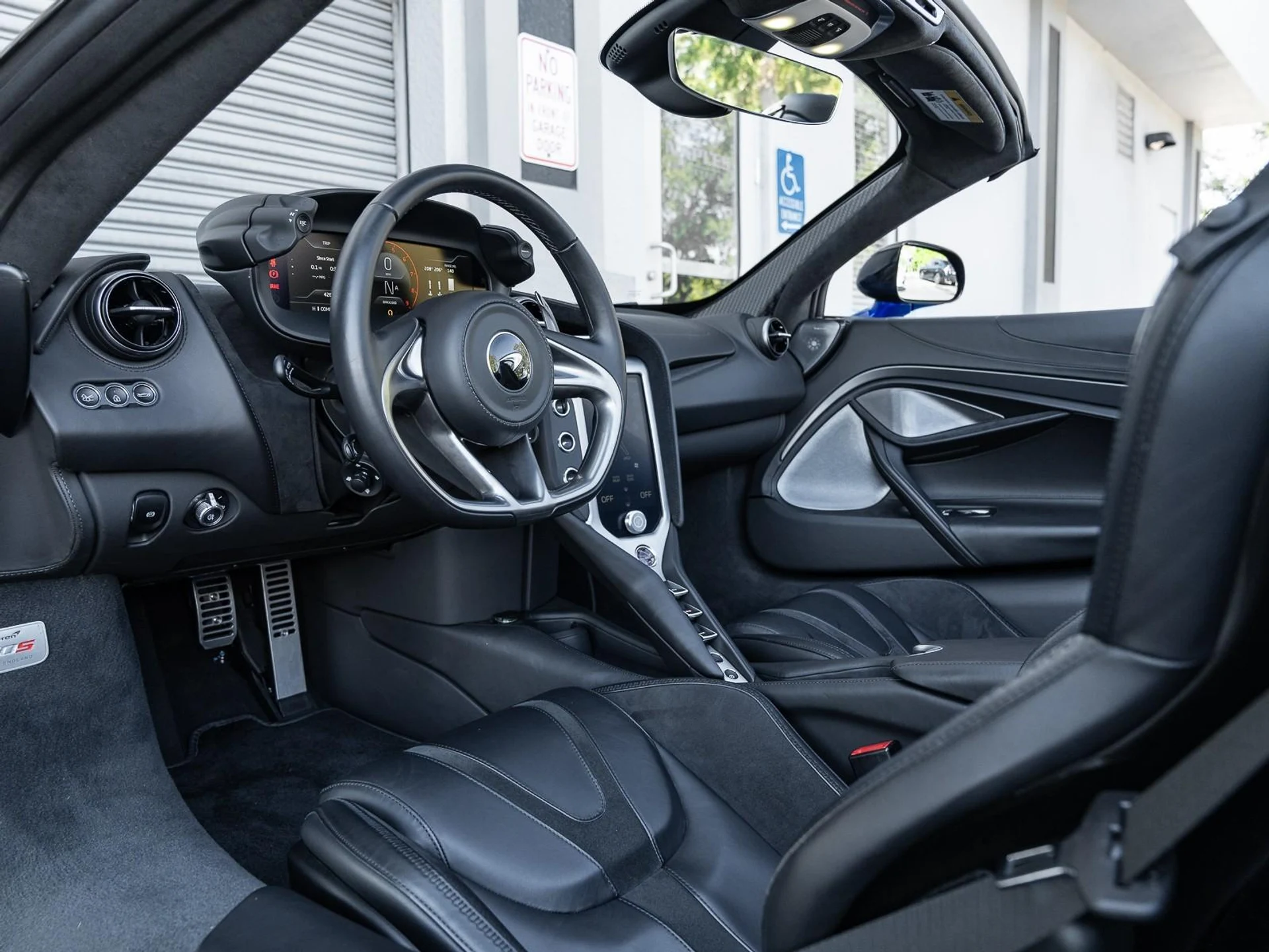 mph005_1416260534_Used_2024_Mc_Laren_750_S_1763507135_b2b8f439fc