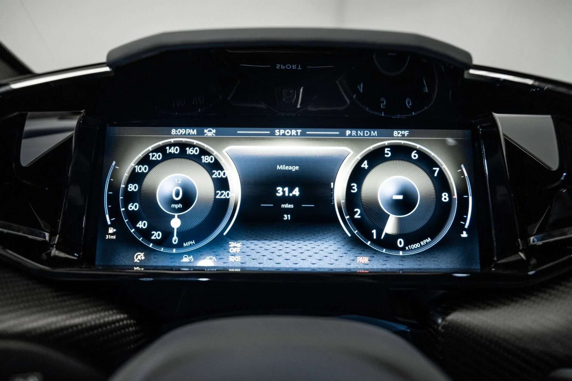 mph005_1418425305_New_2026_ASTON_MARTIN_VANTAGE_1759240597_c07a3c167e