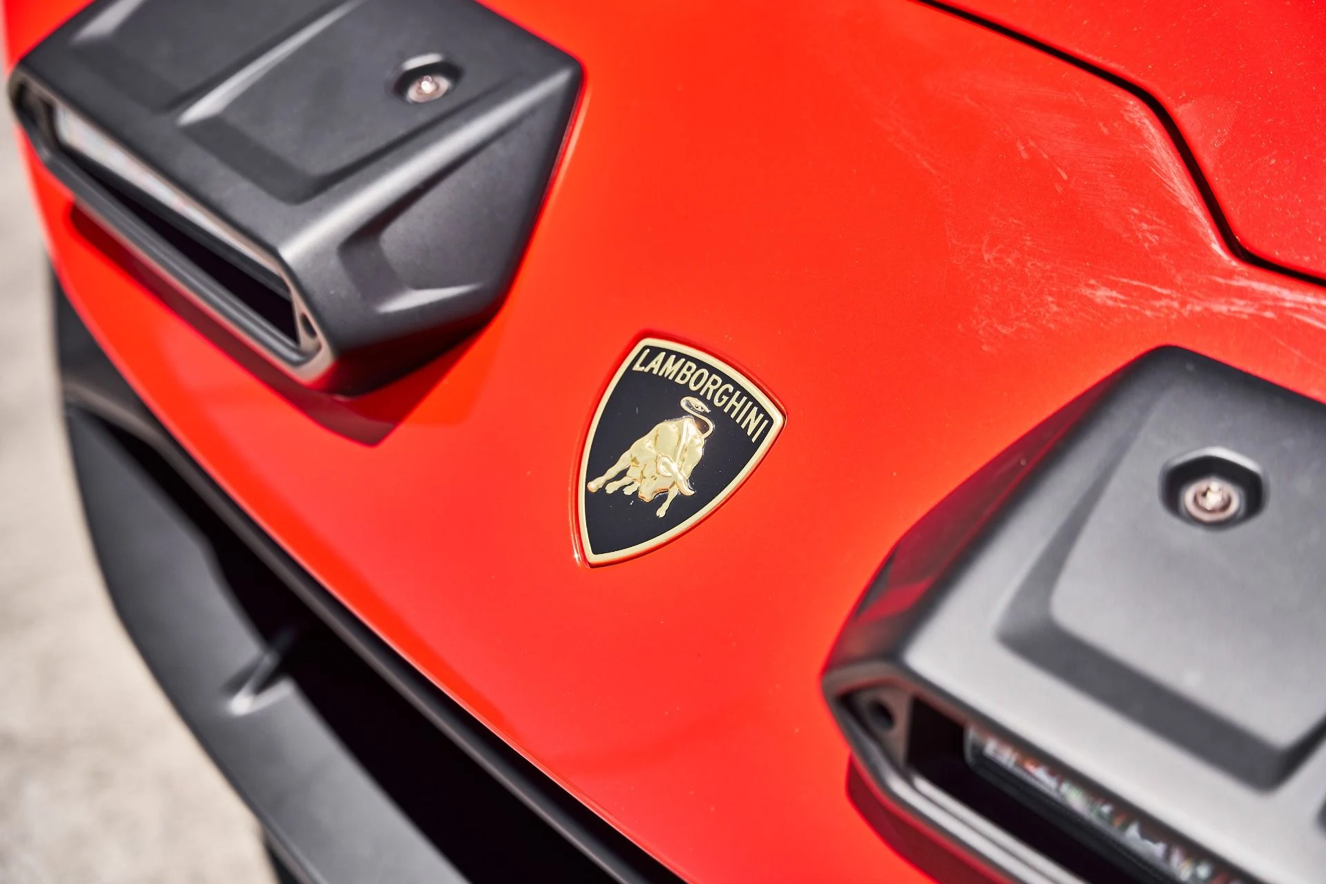 mph005_1420850976_Used_2023_Lamborghini_Huracan_Sterrato_Base_1782841476_cb6727dd17