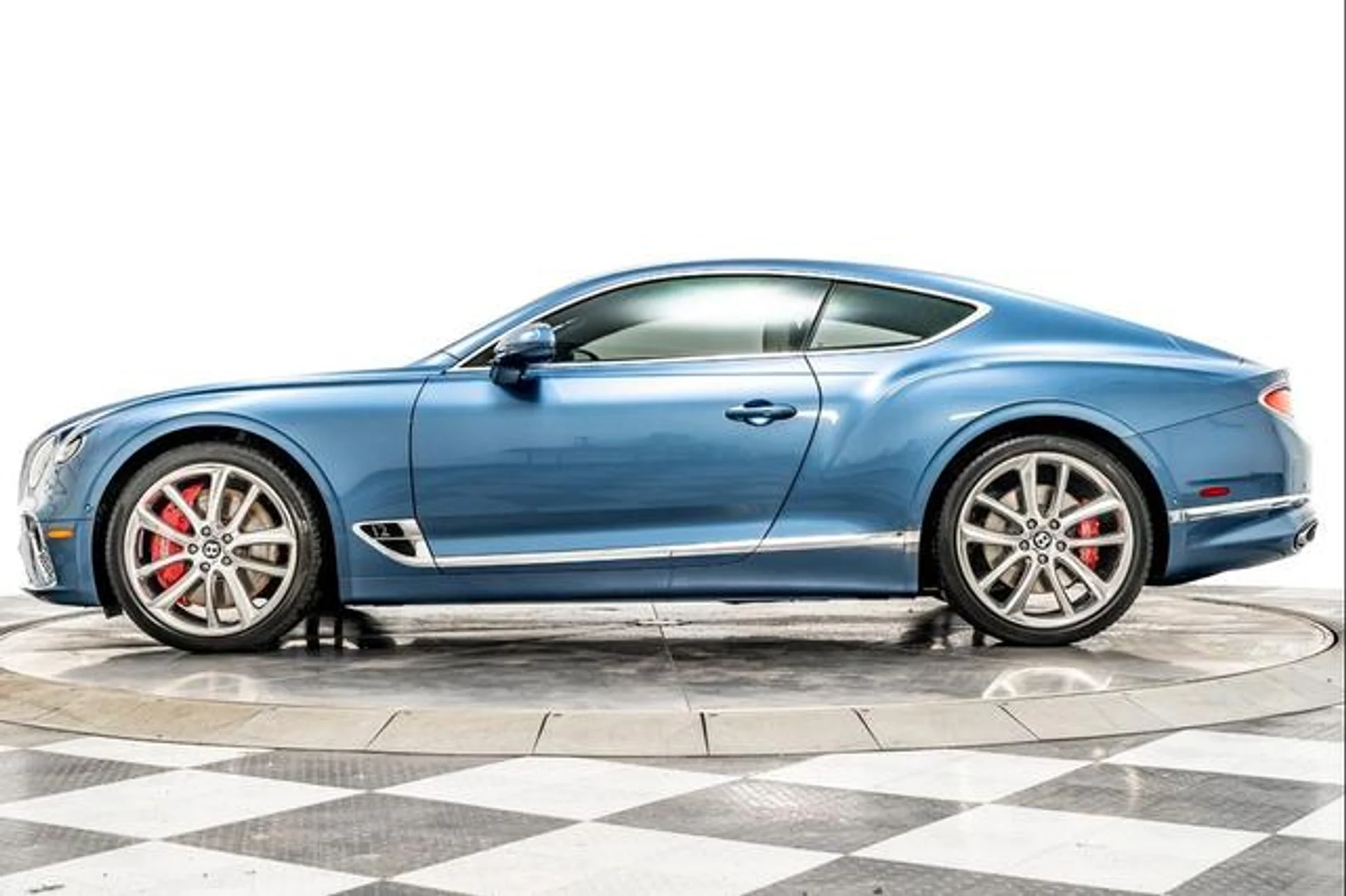 mph005_1428603089_z_Fr_Wb_M57_N5t_Z6q9_GP_7_E3_F_Egclgs_892985039b