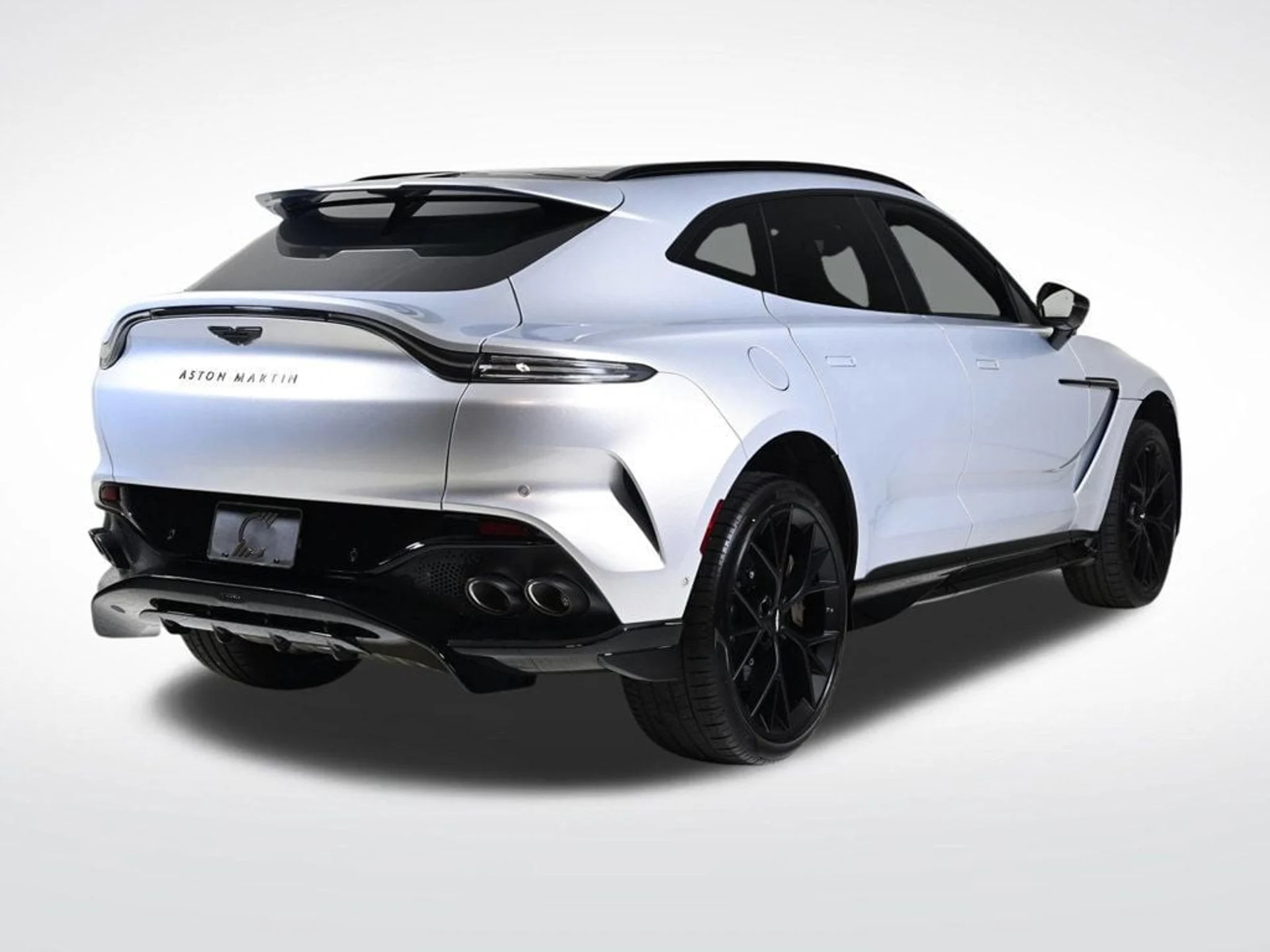 mph005_143373960_new_2025_aston_martin_dbx_707awd_11350_22901313_5_1024_68173f7dfa