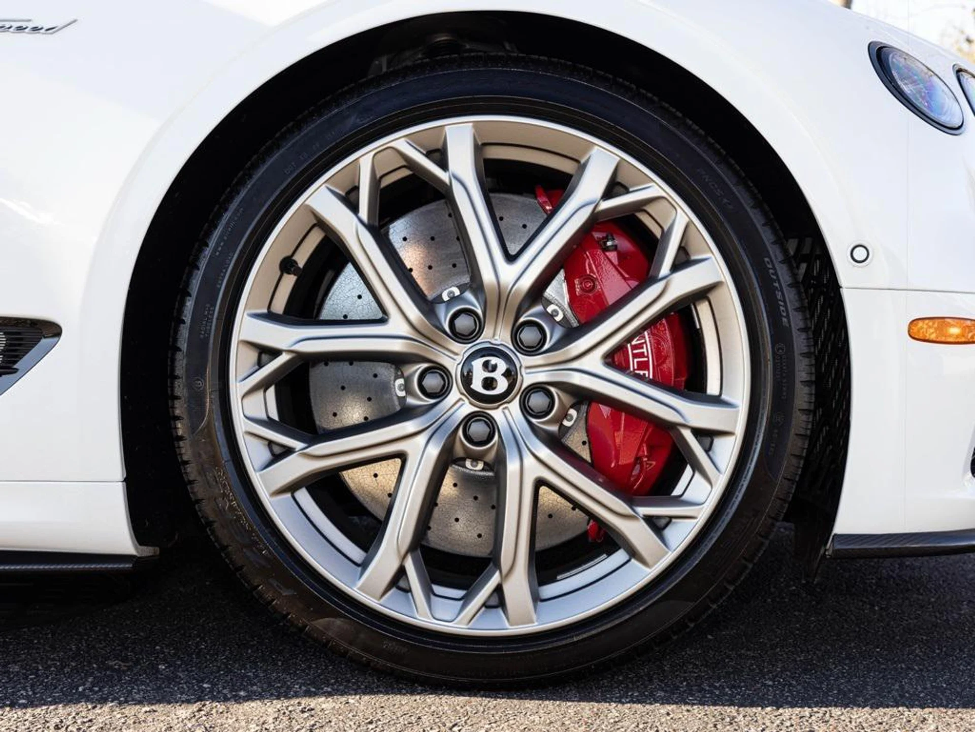 mph005_1438716471_488810293_6969d33c4e0e5eb81a315c88_e66b833475