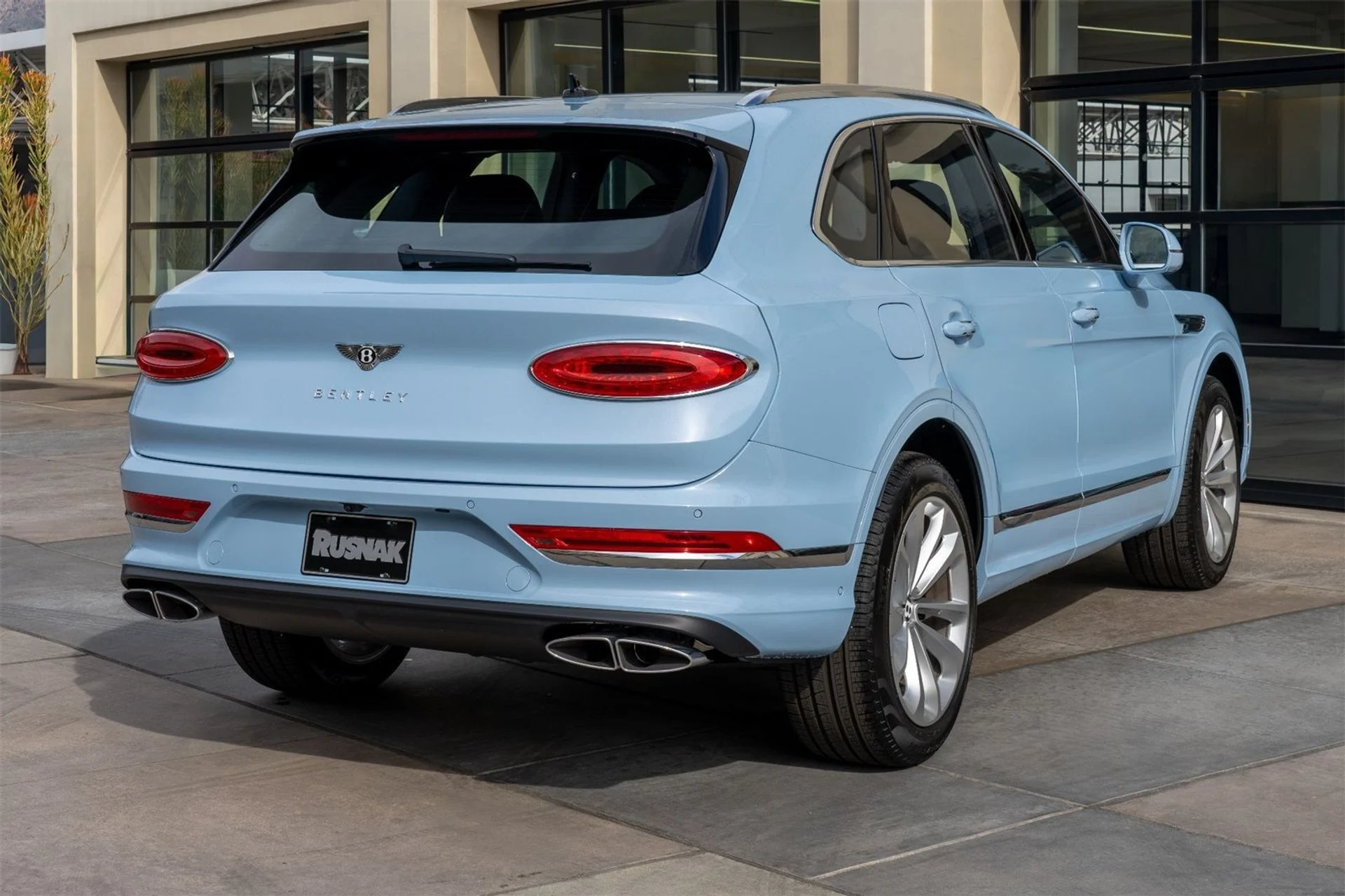 mph005_143984424_8f23e96830dcf6c7eebe54ed75d86e32_668969395c