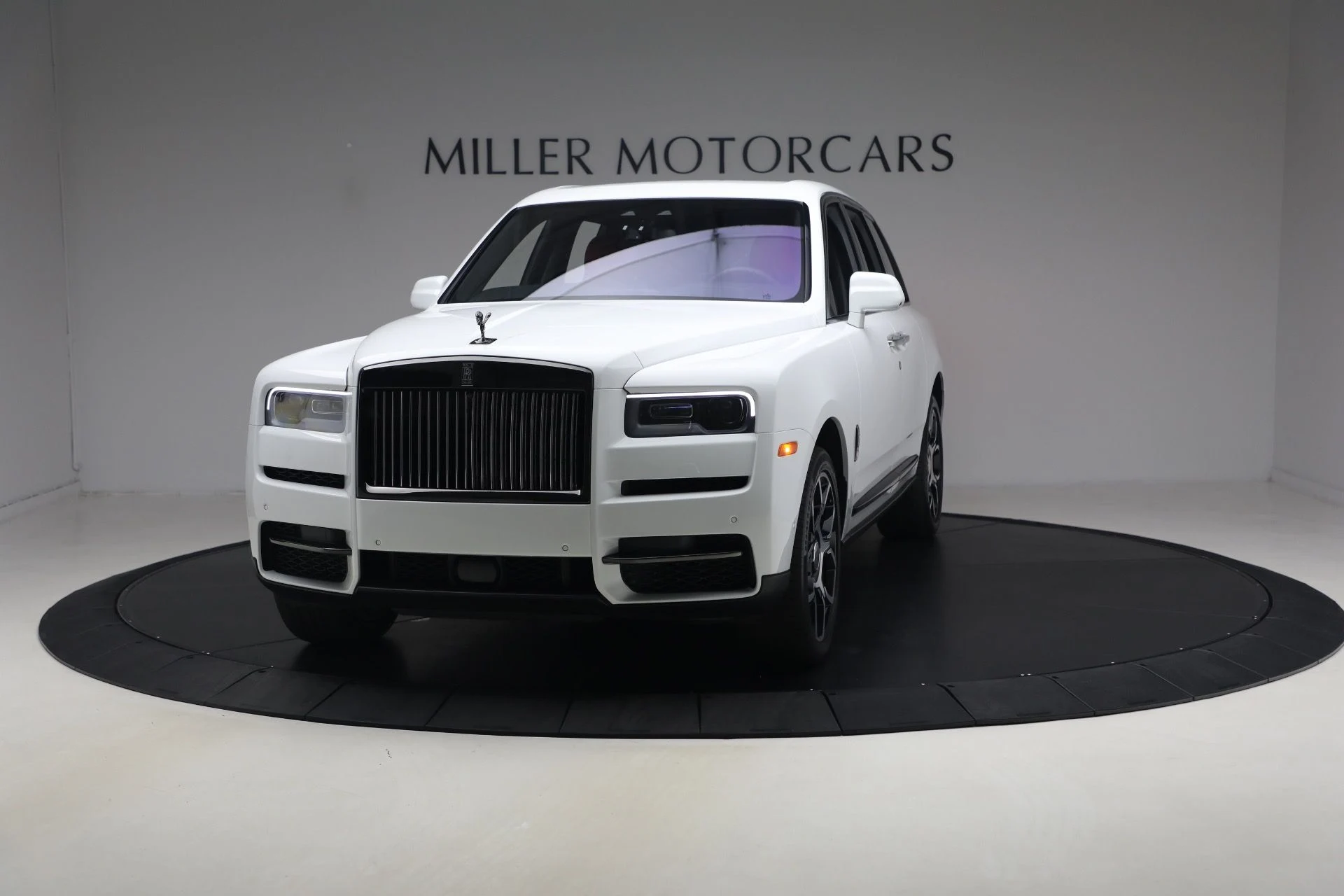 mph005_1449791700_Used_2020_Rolls_Royce_Cullinan_Black_Badge_ad0948b4fd