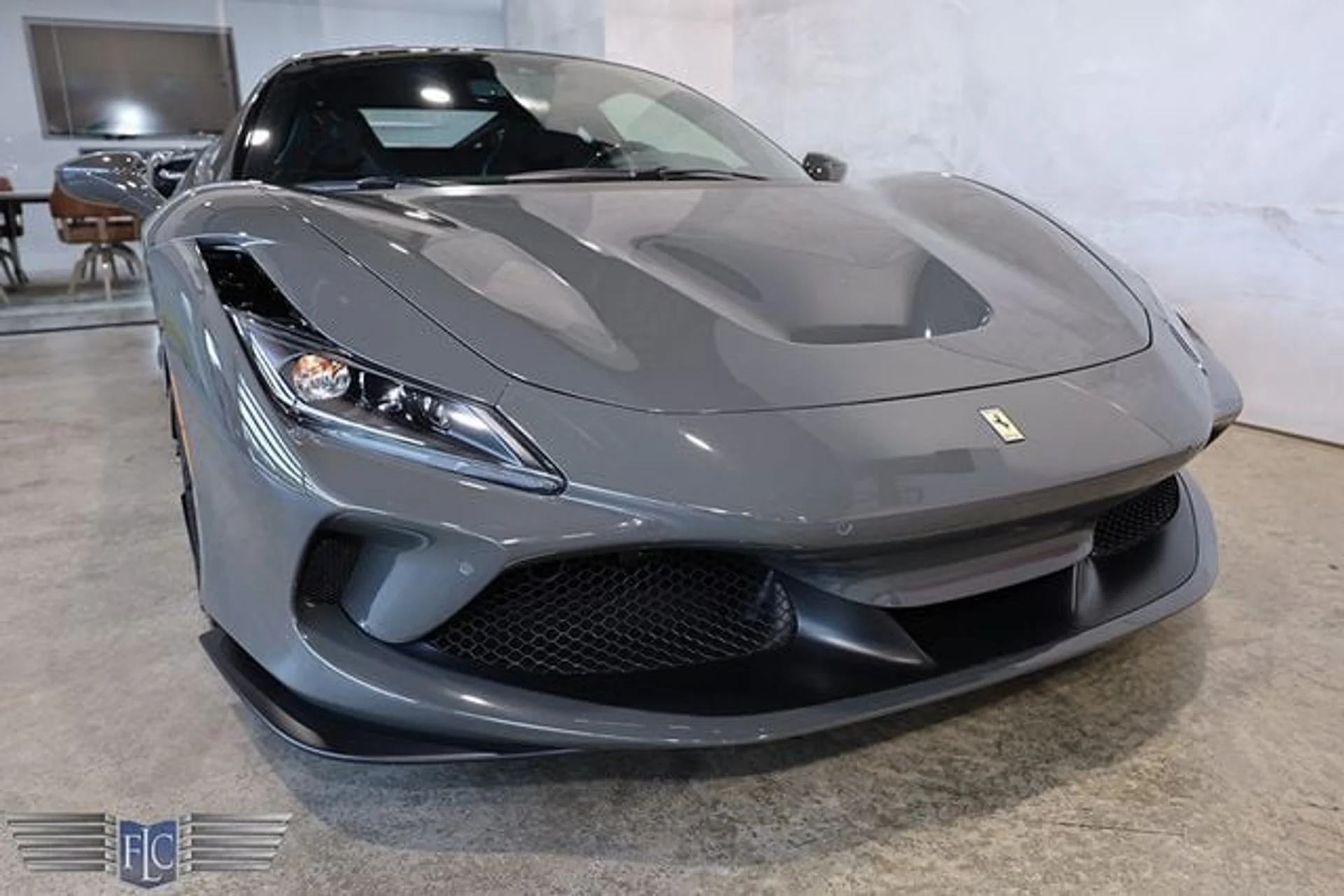 mph005_1456341128_used_2022_ferrari_f8_tributo_coupe_9689_23053332_9_640_c09313bb58