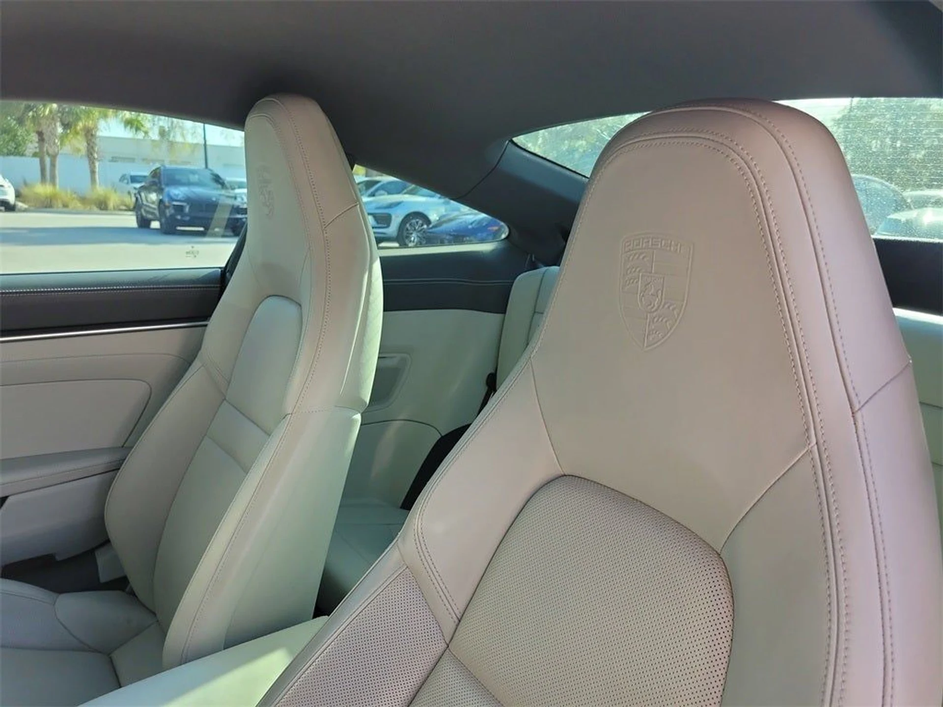 mph005_146169291_6_7696fccd7d