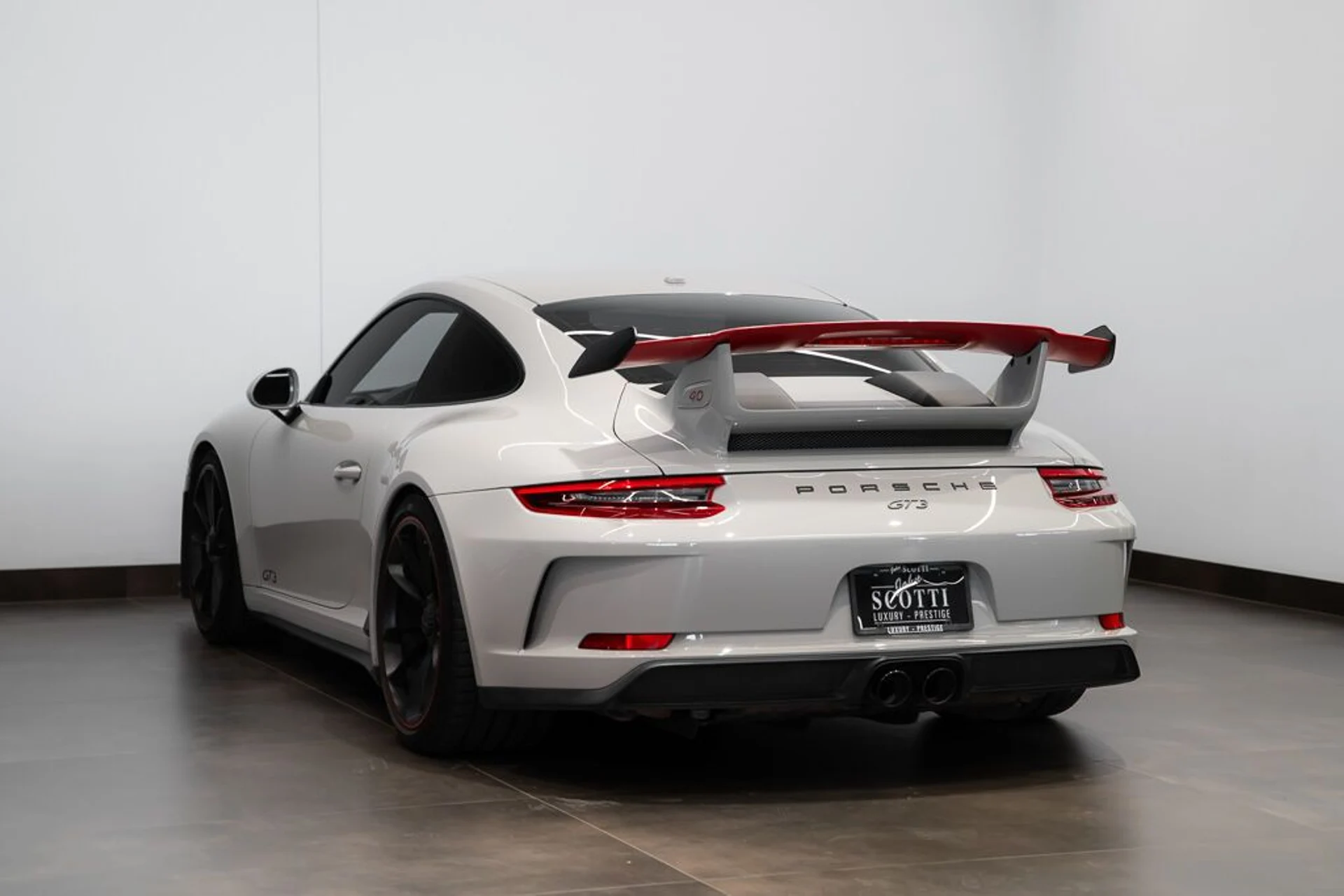mph005_1465123810_porsche_911_2018_jpg_v_1754582232_31bc332808