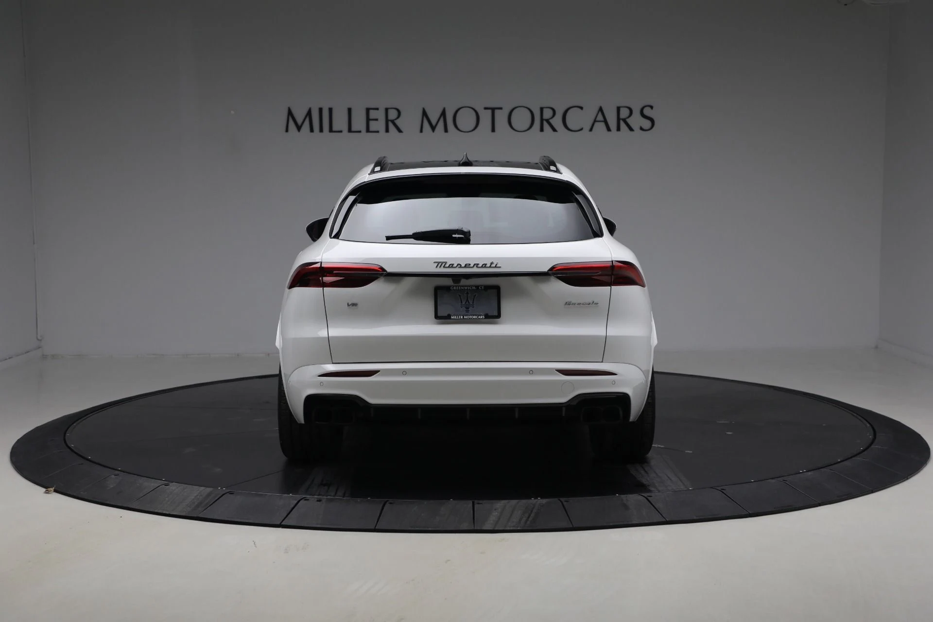 mph005_1468091012_New_2026_Maserati_Grecale_Modena_1769722385_28747097ff