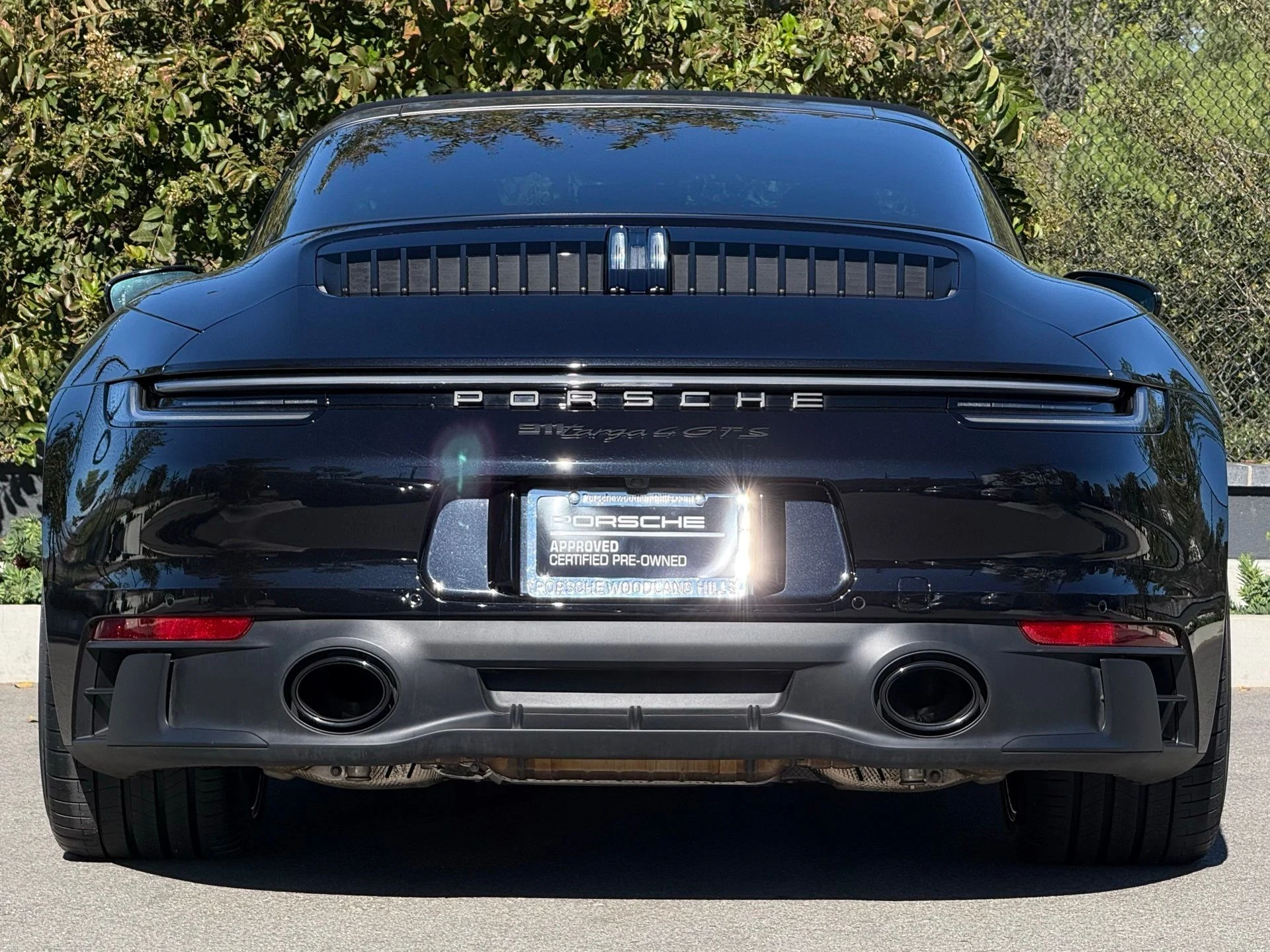 mph005_1468449744_ea57f2f424f7d17f177bc97201a7e6d5_992206db2e