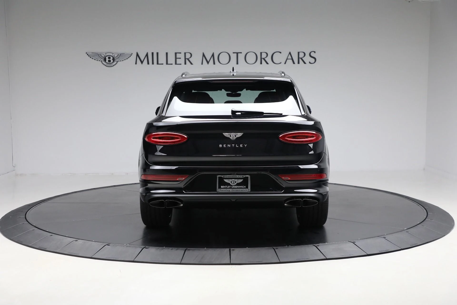 mph005_1471741002_New_2025_Bentley_Bentayga_V8_4f10de792c