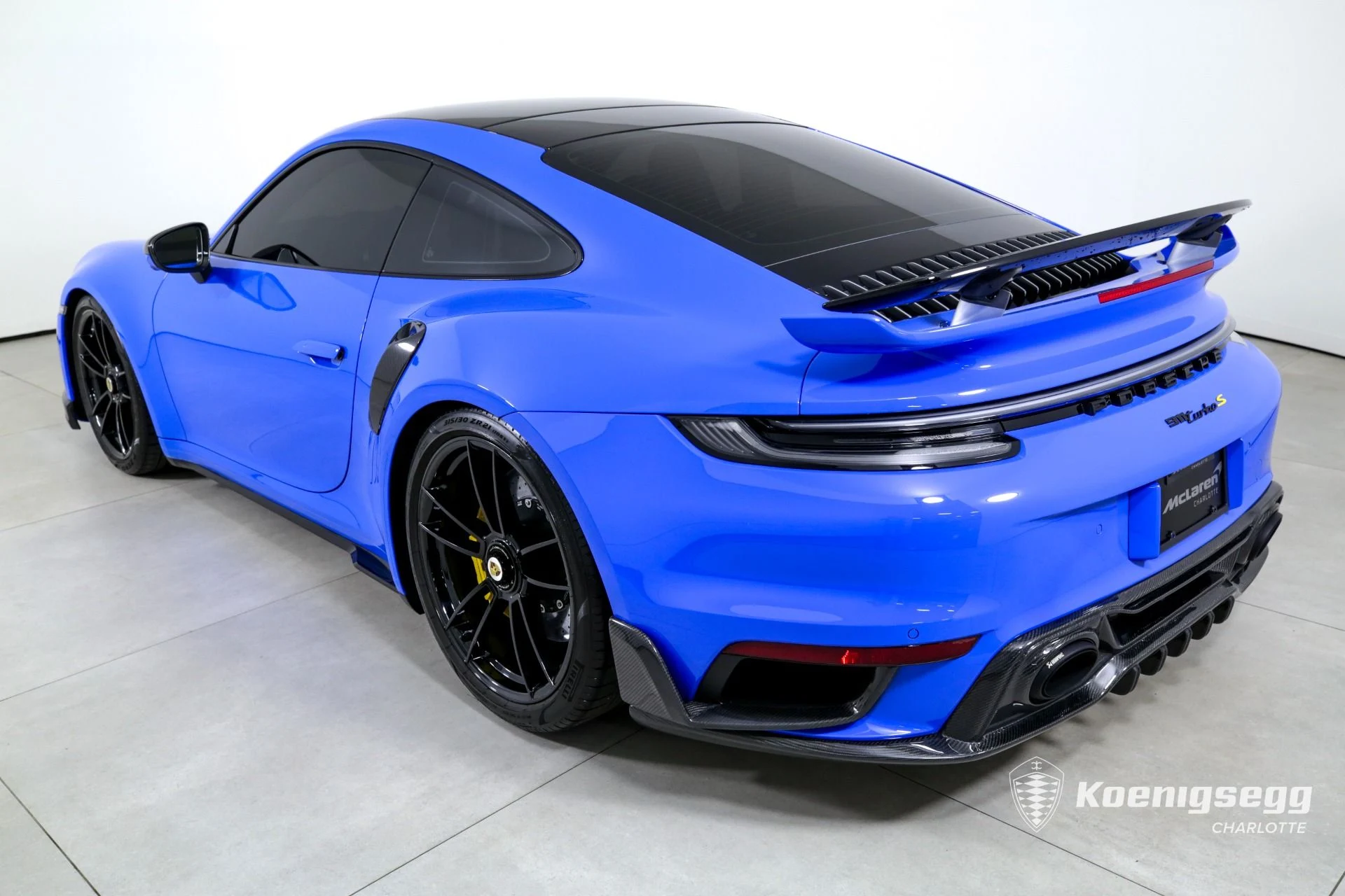 mph005_1482648182_Used_2022_Porsche_911_Turbo_S_1745597745_ef688bcc16