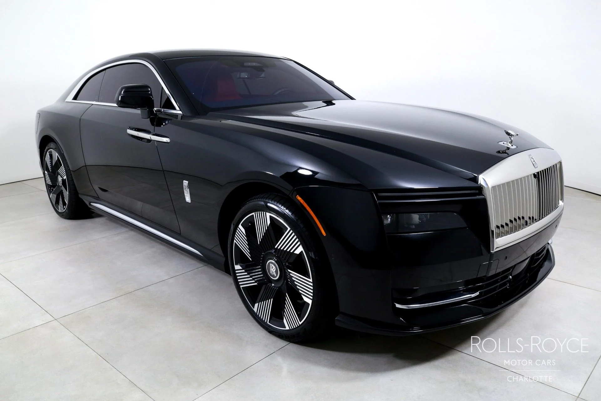 mph005_1485452069_Used_2024_Rolls_Royce_Spectre_1755798527_f8585c3ff6