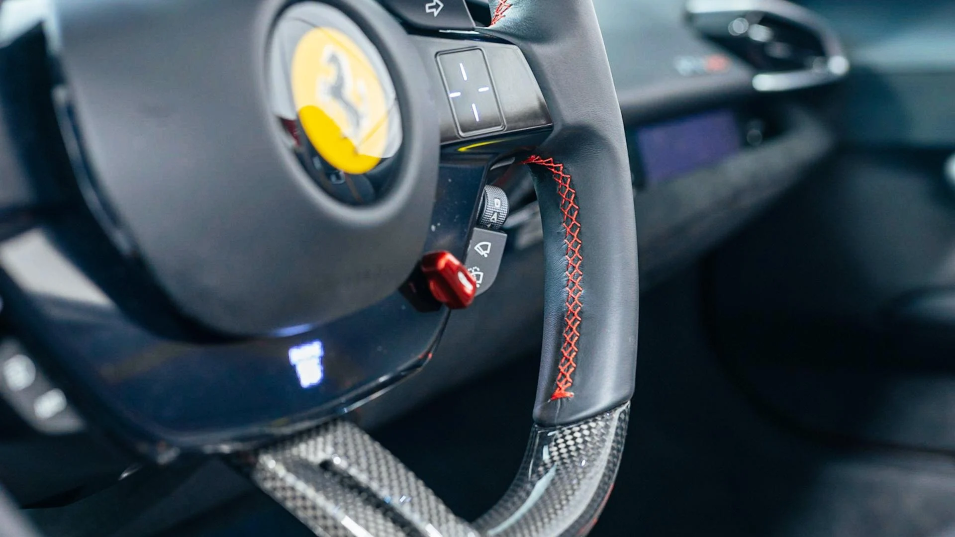 mph005_1492887908_Used_2024_Ferrari_296_GTS_Base_1786278948_a9151b2357