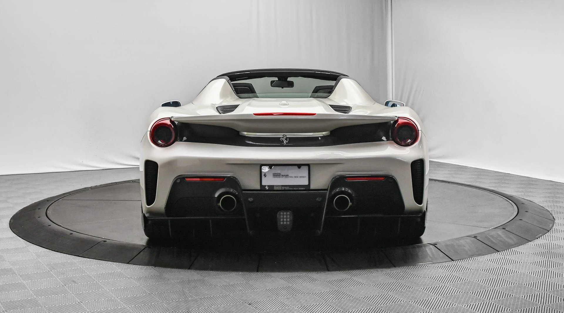 mph005_1499163972_Used_2020_Ferrari_488_Pista_Base_1757455382_00e0d2cb37