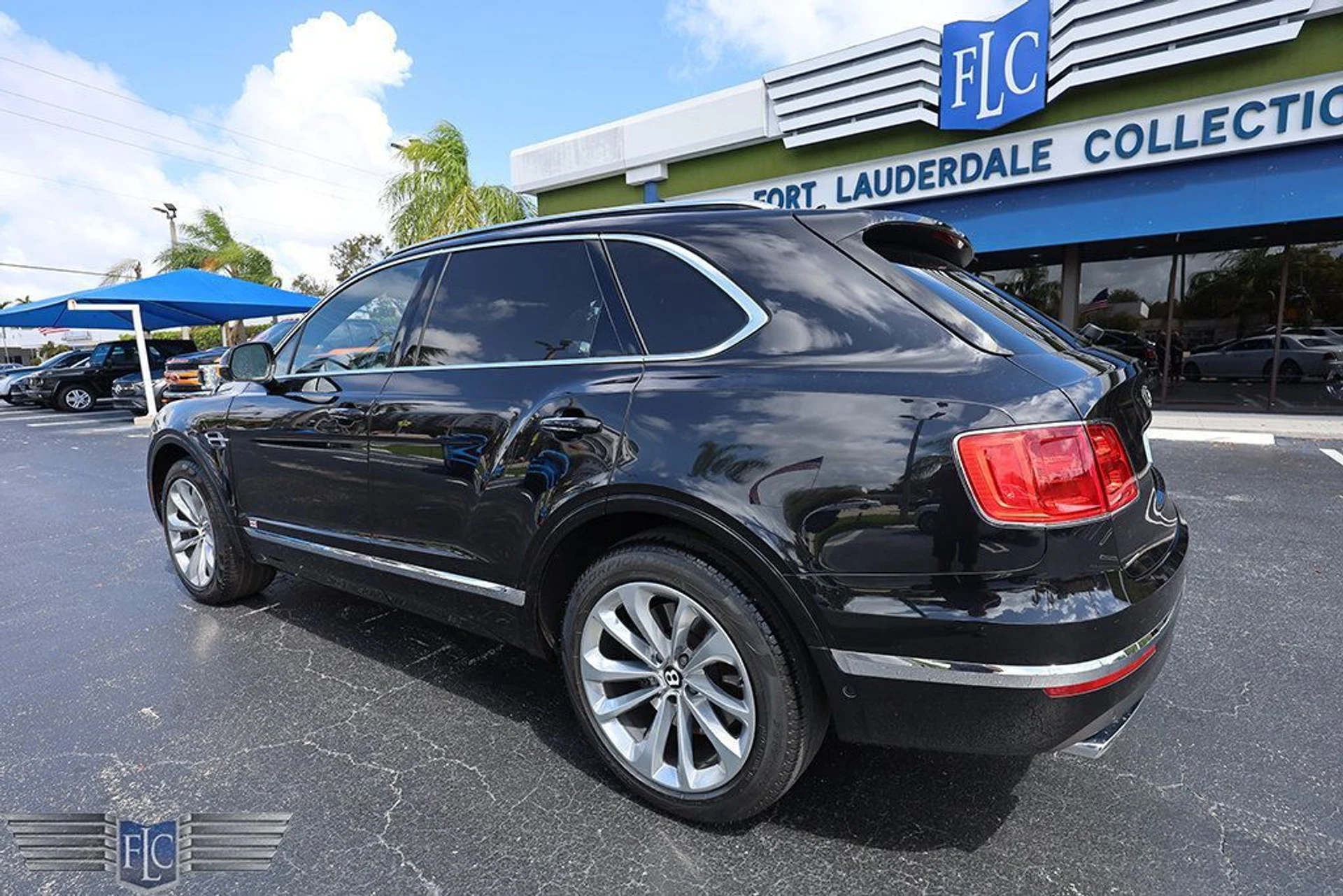 mph005_1499487145_used_2017_bentley_bentayga_w12awd_6305_22995448_6_1024_afcfc9924a