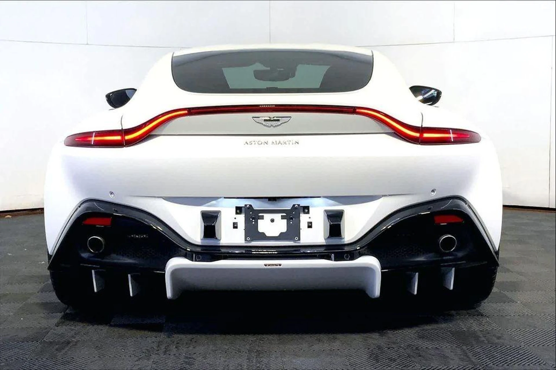 mph005_1503015480_Bao_G_Vknrcl_Ca_D5q5_T_Plz_E_Kp_Lfx4_4616db4a55