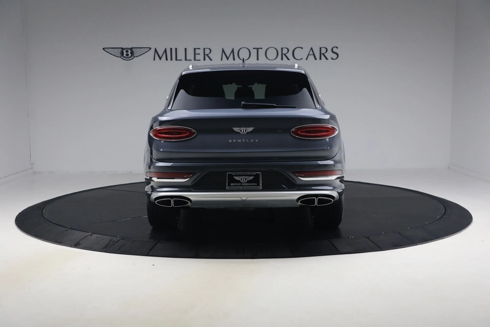 mph005_1515356353_Used_2026_Bentley_Bentayga_EWB_Azure_V8_1788463006_0eb49a440a