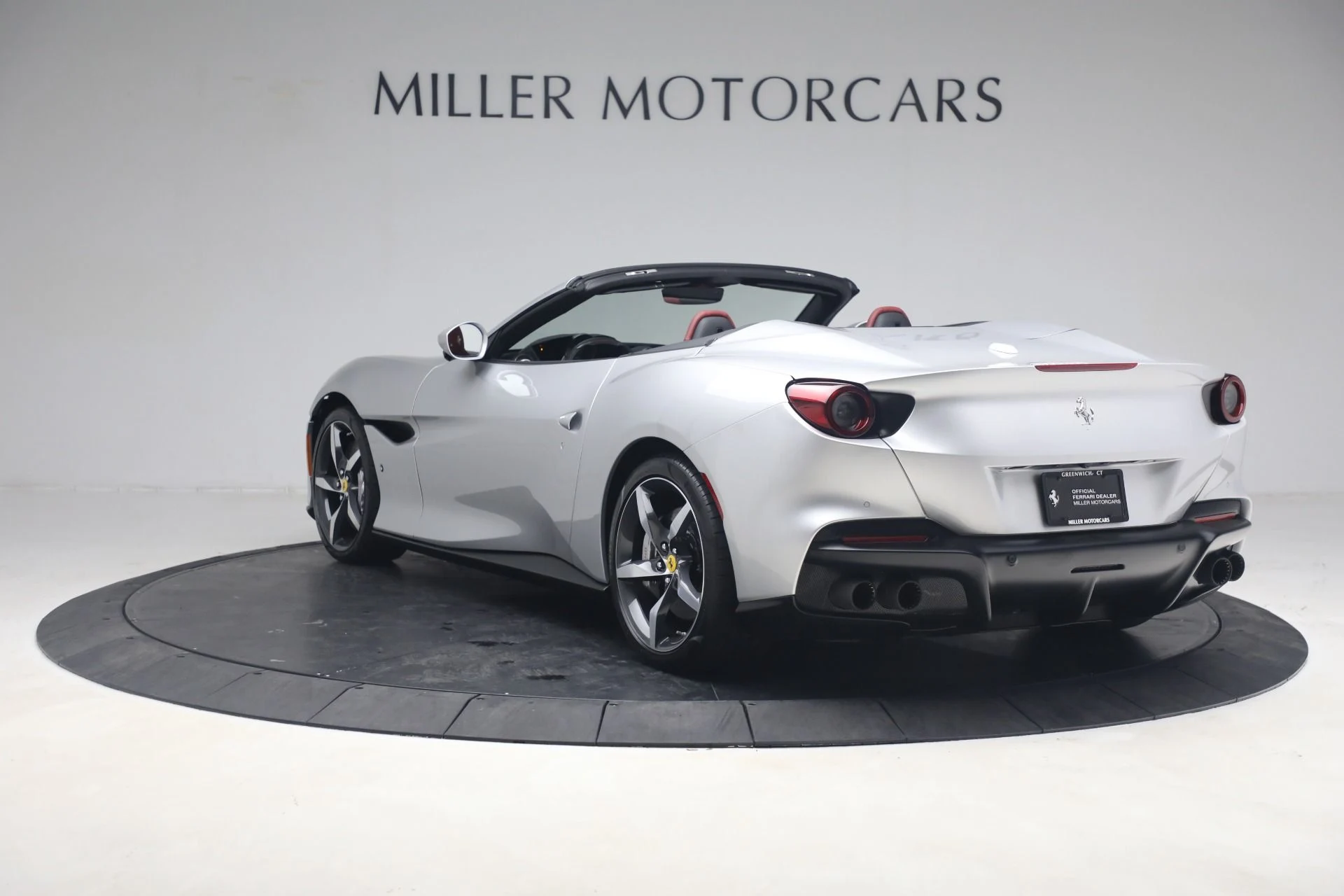 mph005_1518530899_Used_2022_Ferrari_Portofino_M_1761750007_d05a43cd6d
