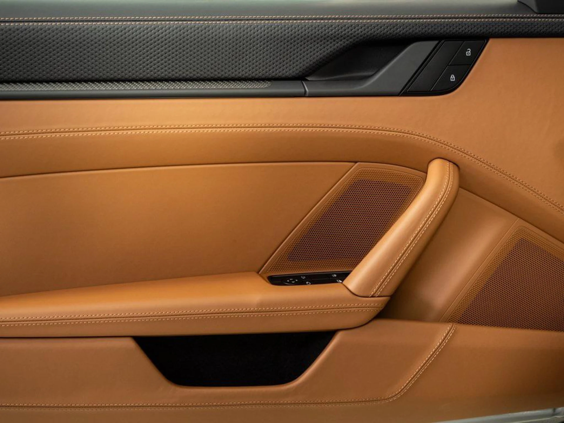 mph005_1519298403_nq_M0ly_Bjovf_Qt_Nj_K9_LT_Dq_Kaxq_KM_9a66fbcdd9