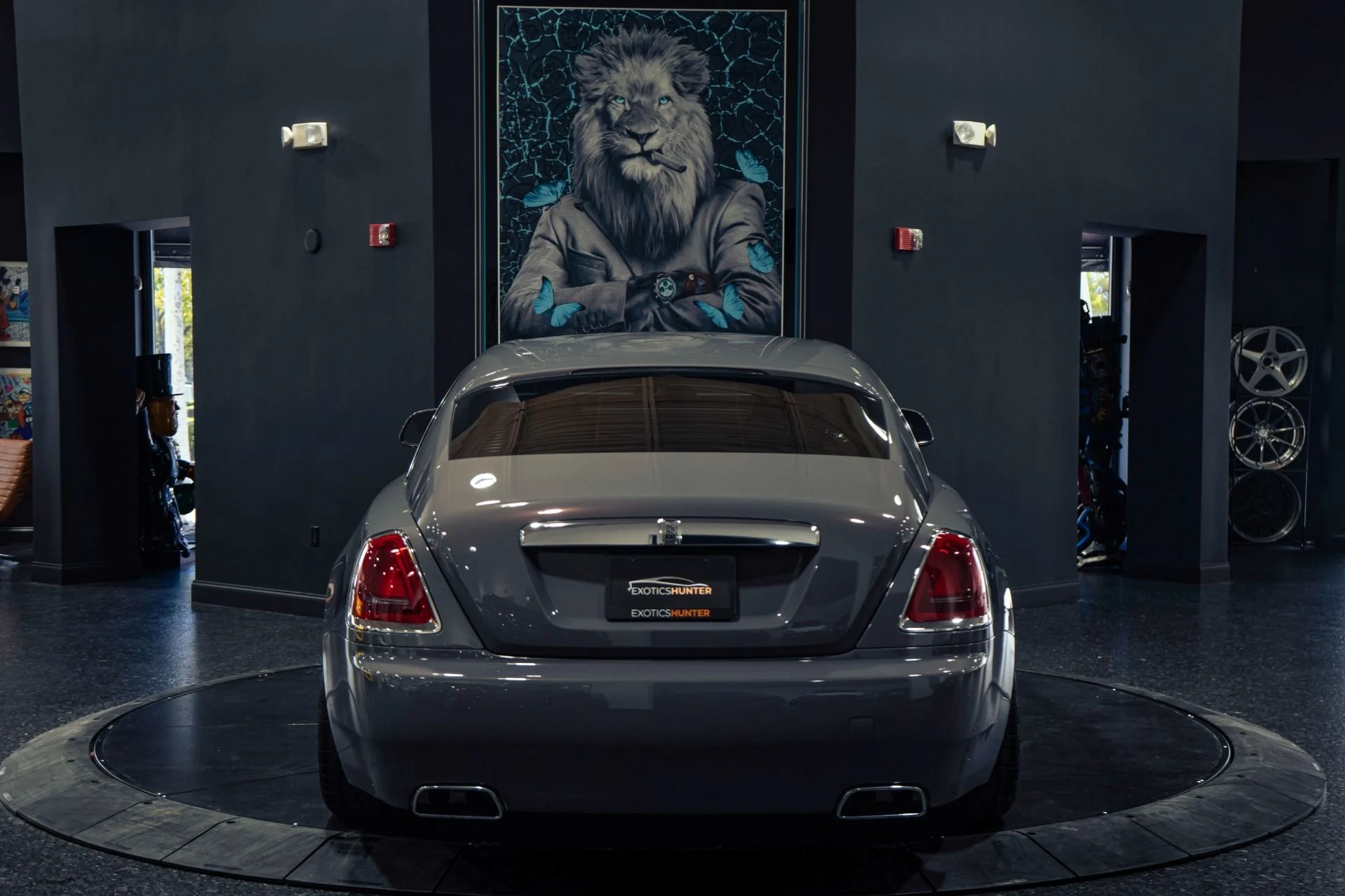 mph005_1521086149_Used_2018_Rolls_Royce_Wraith_RARE_1_of_55_Luminary_Edition_1774531595_8c27a49ee7