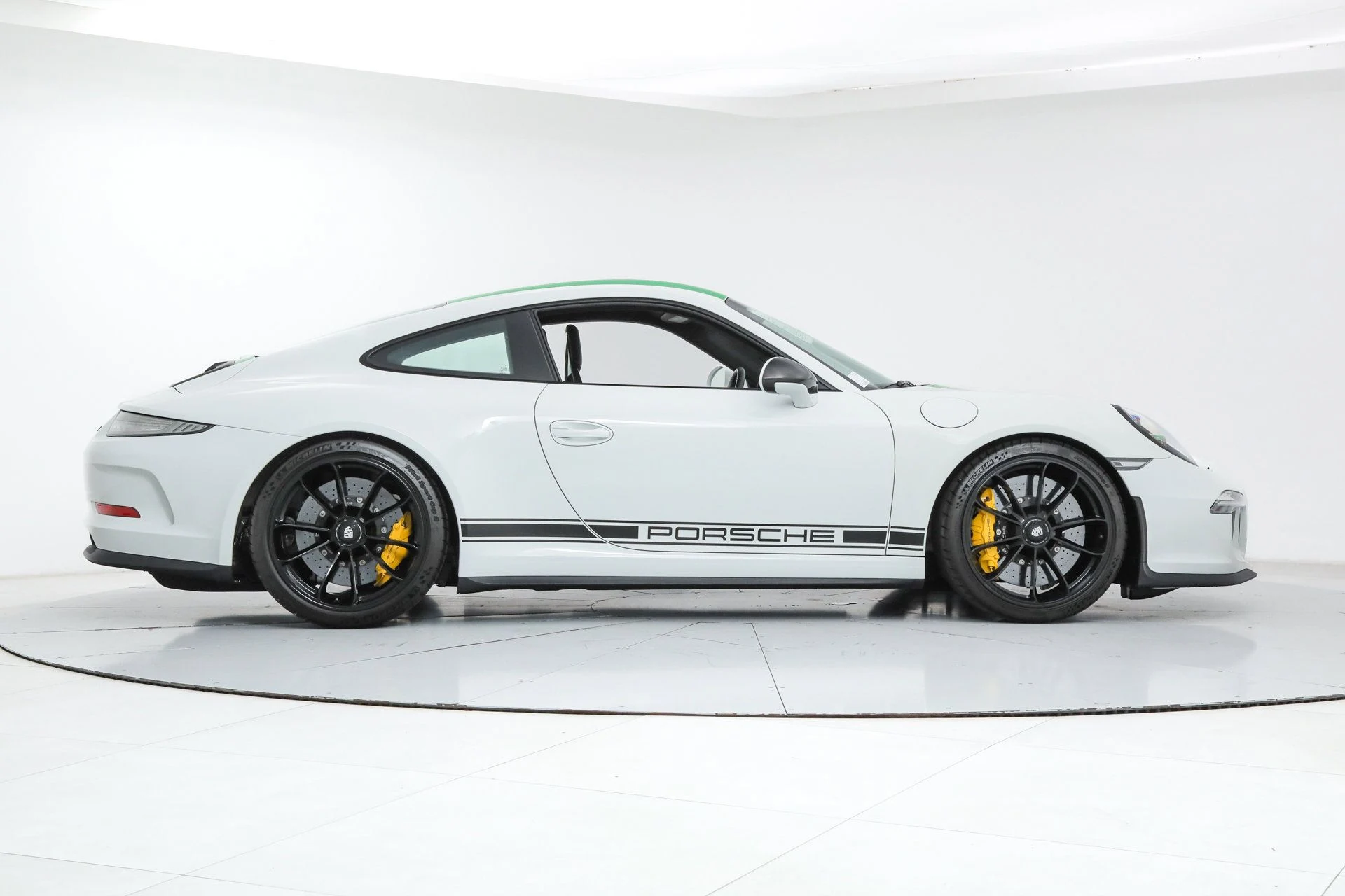 mph005_1522568605_9f6cb1a97ac875b3e372ec135e9d6ff4_82857d1390