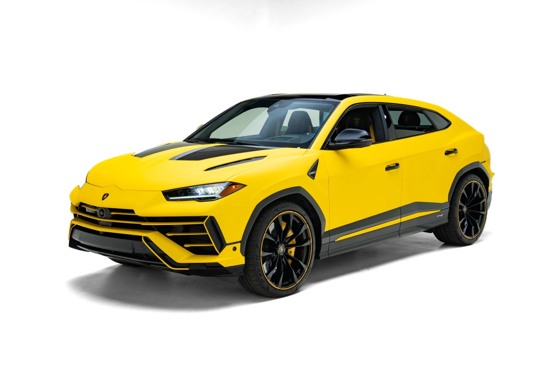 mph005_152760151_Used_2024_Lamborghini_Urus_S_1778704805_82cd6ded69