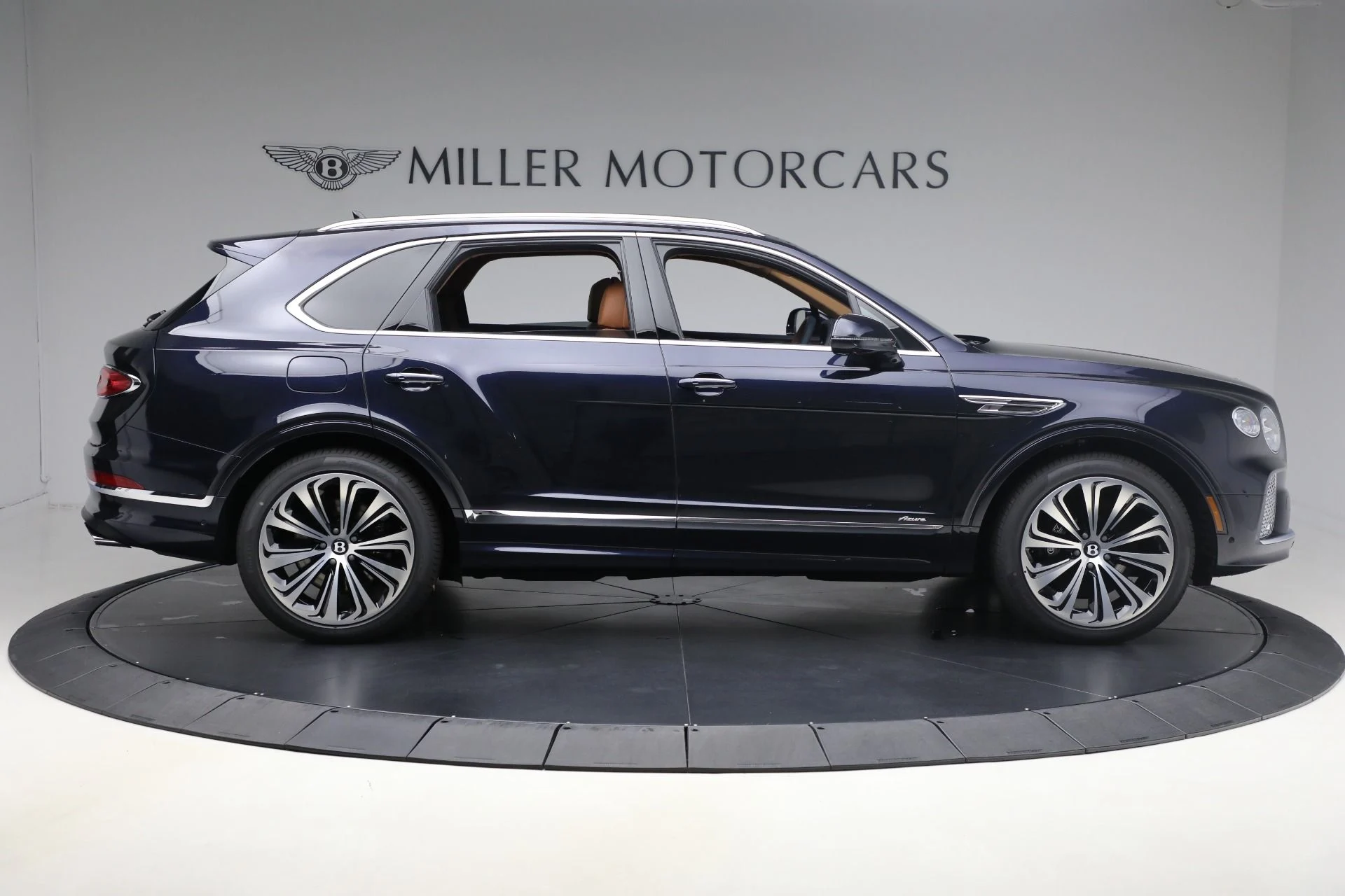 mph005_1534951226_New_2025_Bentley_Bentayga_Azure_V8_1762363264_f706d3cdb0