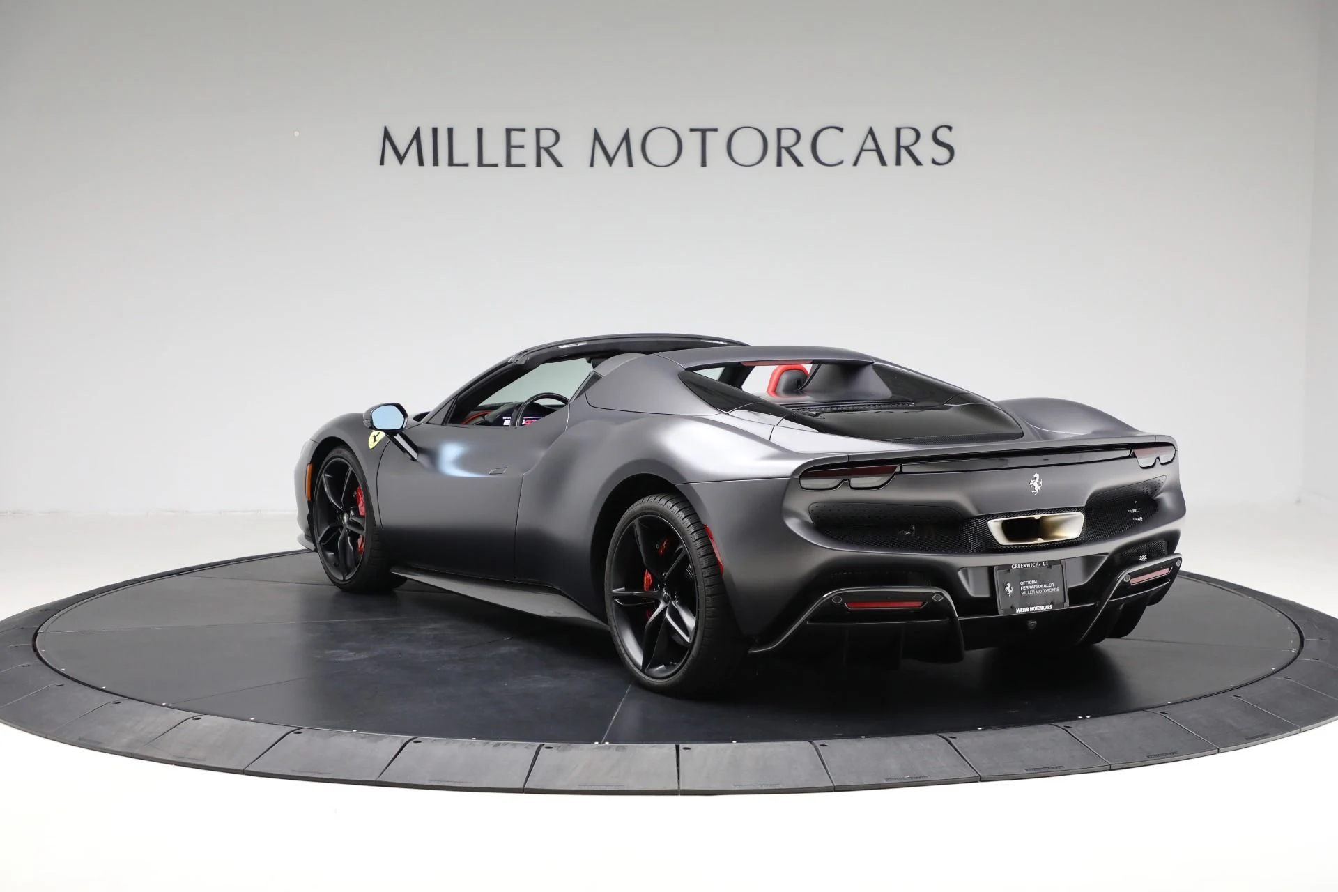 mph005_1549811100_Used_2023_Ferrari_296_GTS_1ad69958ea