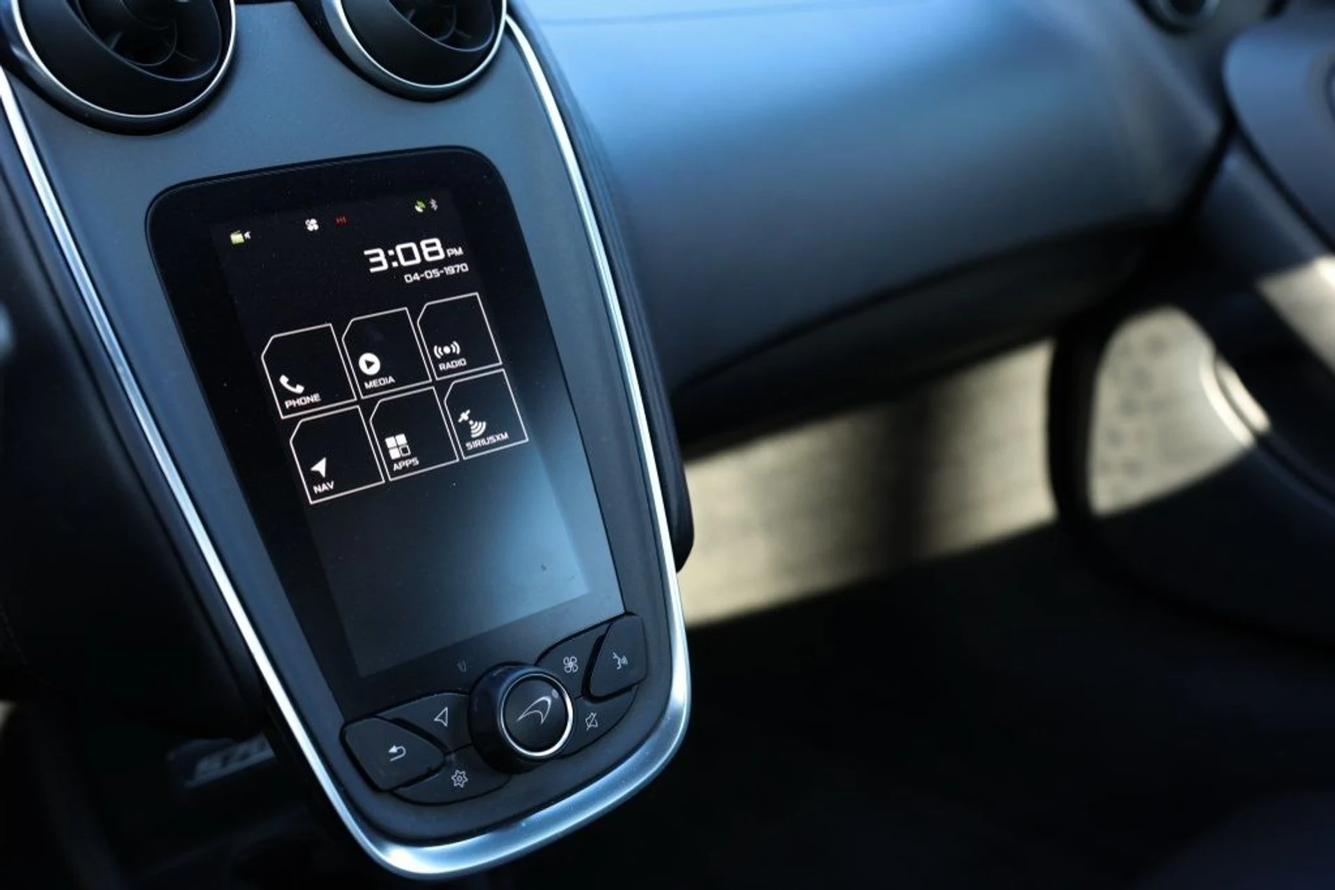 mph005_1555398883_1pmb2bgc1qkvggq8lepz32h2fuwb_806df8a819