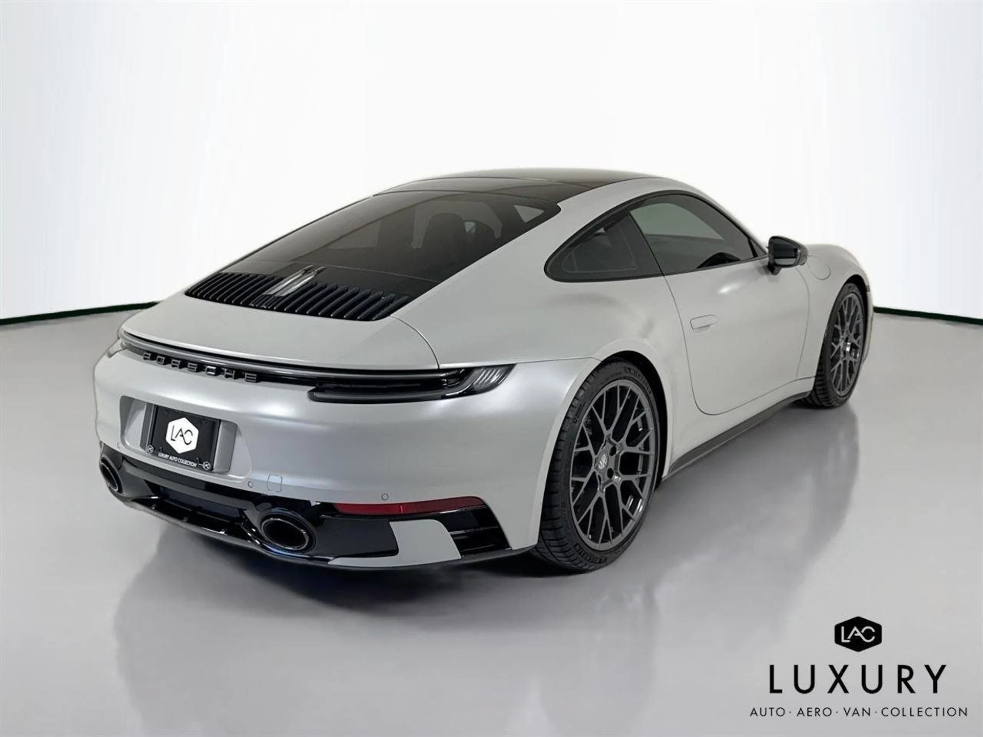 mph005_1556690181_dfbc9ffa11ab83ac1c39f9db31d76e66_107e9131fa