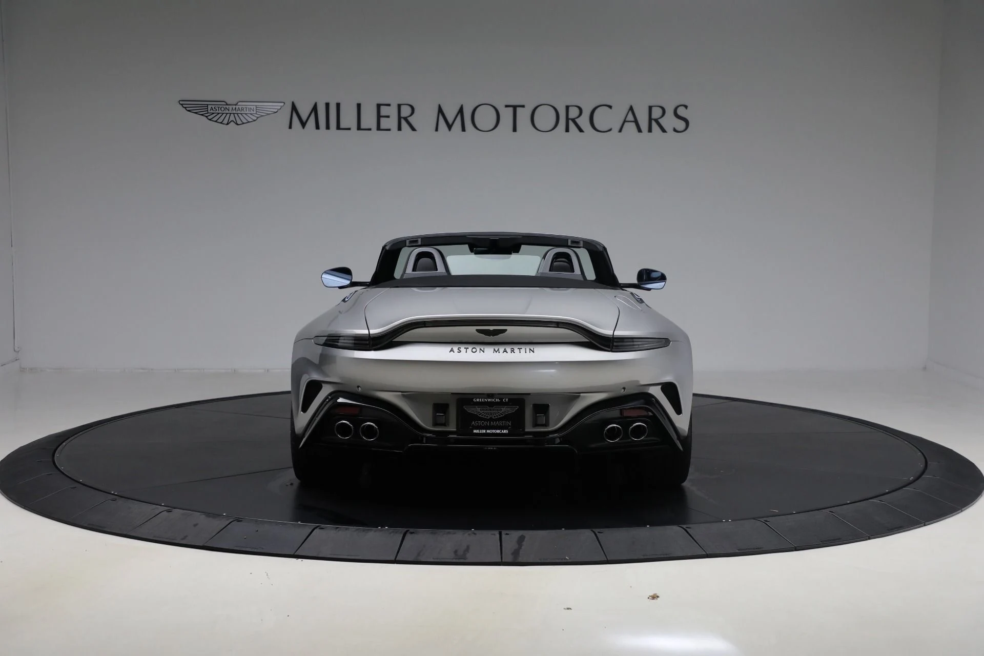 mph005_1574223722_New_2026_Aston_Martin_Vantage_Roadster_1762286648_ff3bdb87f8