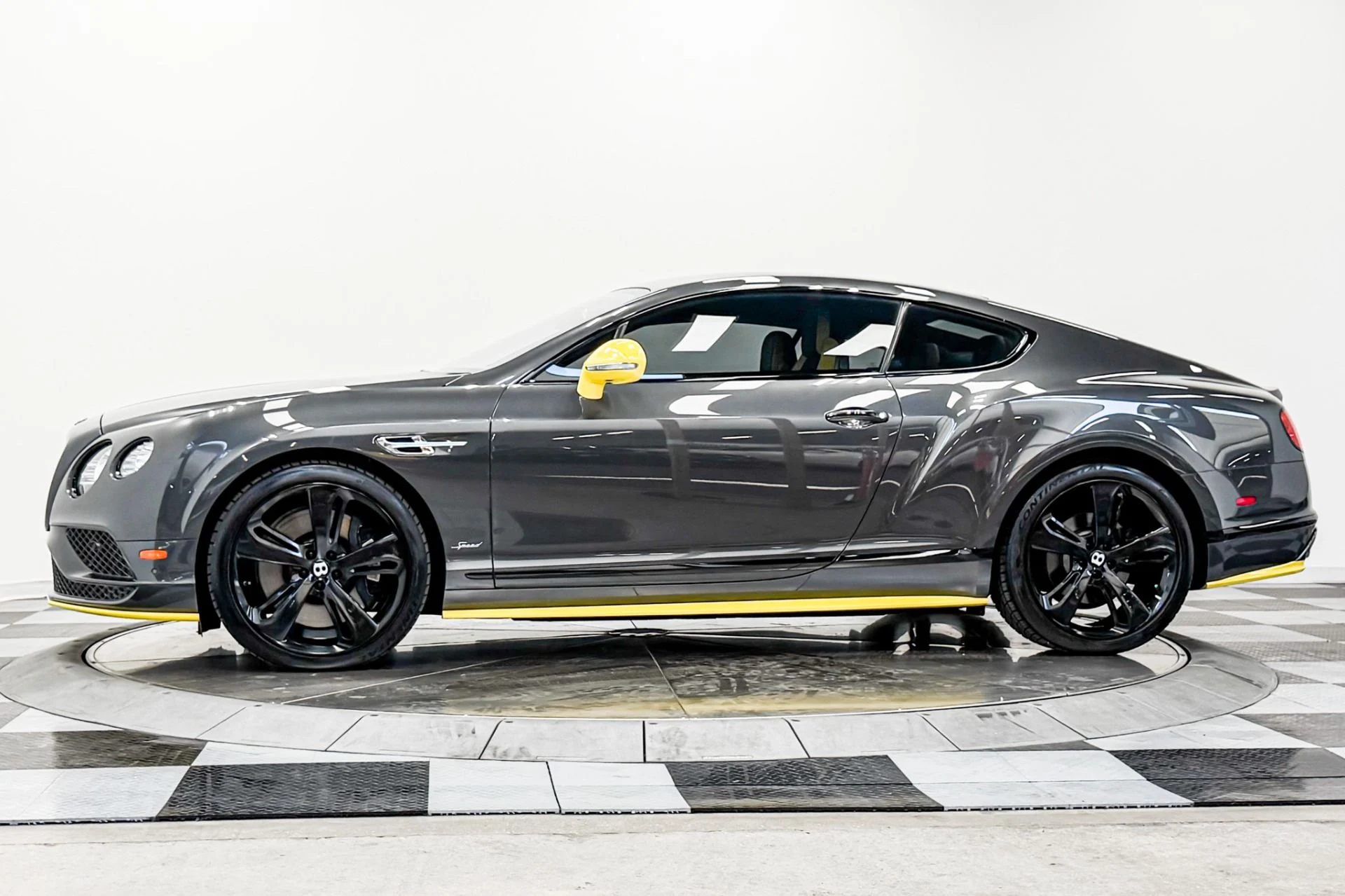 mph005_1580213123_Used_2017_Bentley_Continental_GT_Speed_Black_Edition_636_HP_W12_Cyber_Yellow_Trim_Diamond_Quilting_1789500698_ed6a0a034e