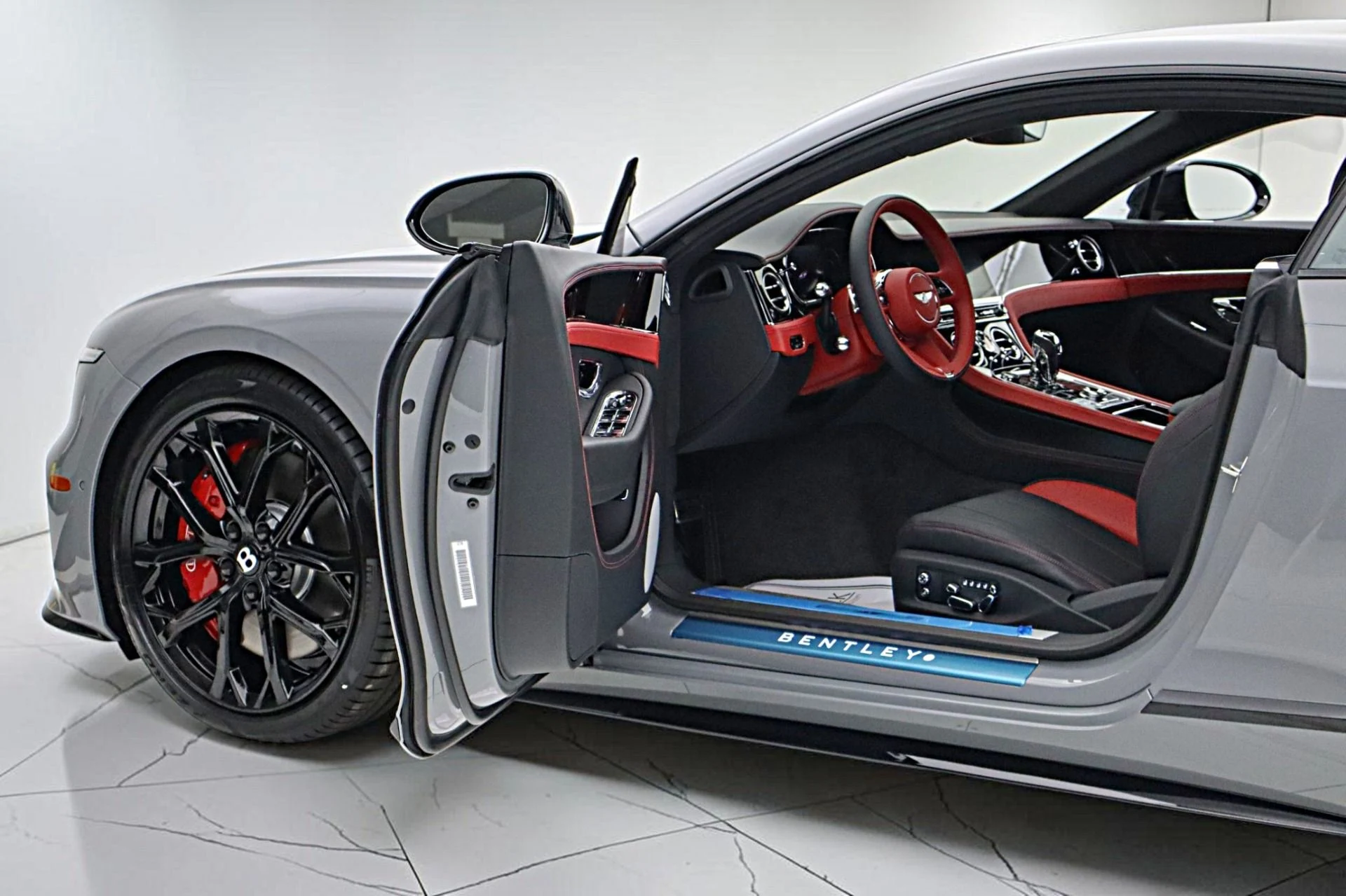 mph005_1591521263_New_2026_BENTLEY_CONTINENTAL_GT_S_6a159c9a76