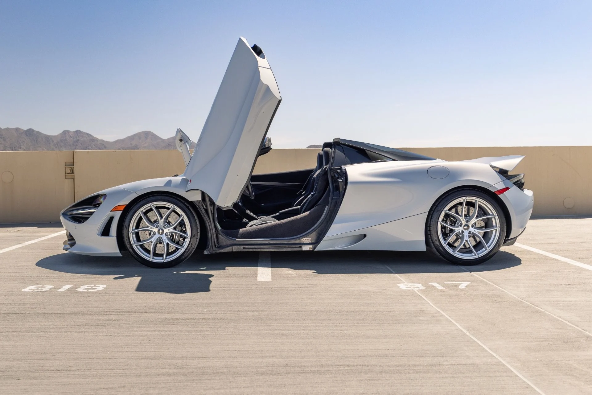 mph005_1597255335_Used_2020_Mc_Laren_720_S_Spider_Performance_1776716931_0e3ad894e7