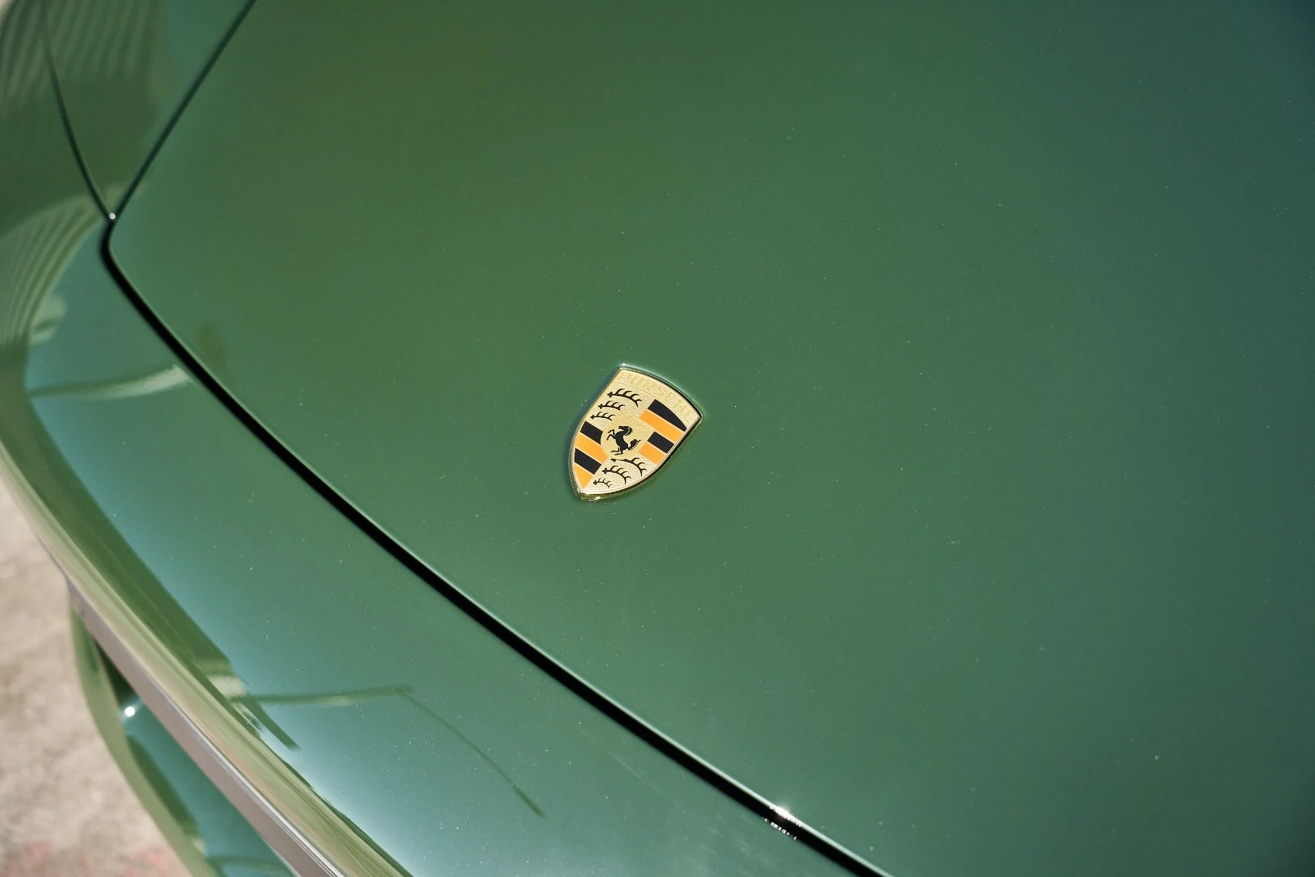 mph005_159848595_Used_2025_Porsche_911_Turbo_S_1763075493_7358f1585f