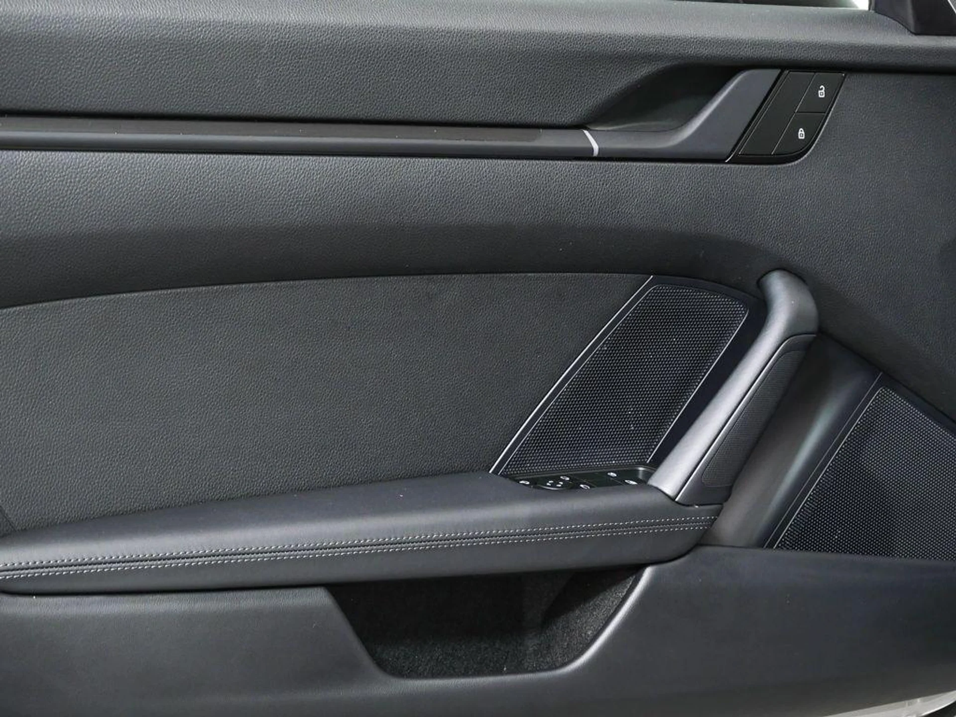 mph005_1601927697_qm5ov_Li8y_H1wlt_Qg_WD_9_TF_Fl_0_Q_8d3b6297b0