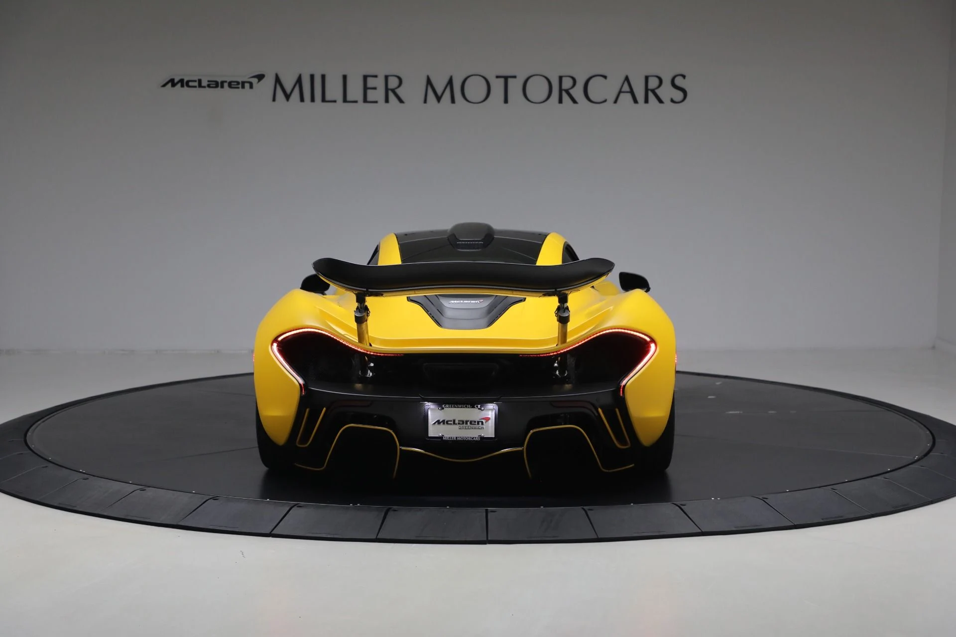 mph005_1604802128_Used_2015_Mc_Laren_P1_96a1687f4b