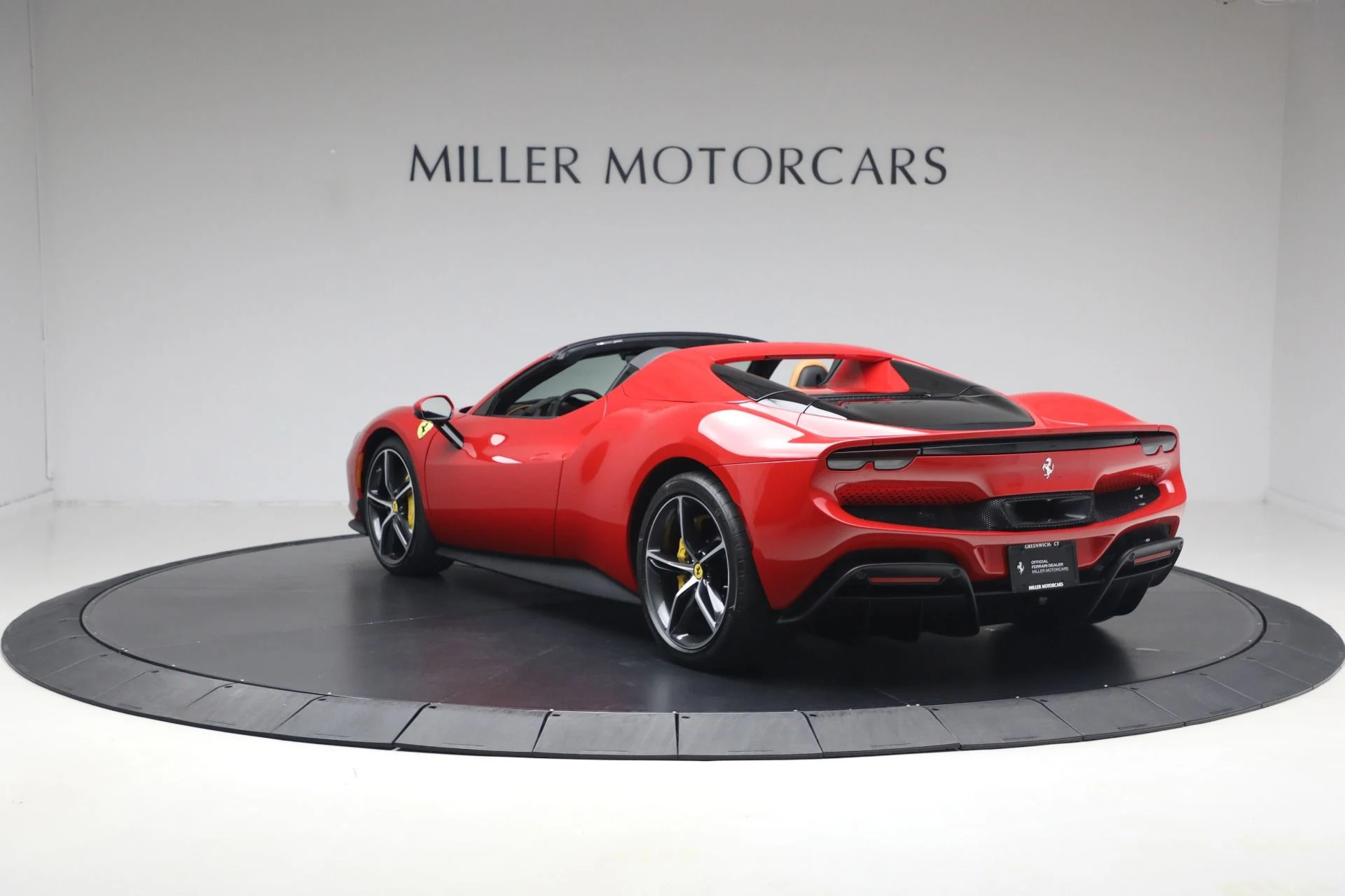 mph005_1605248011_Used_2025_Ferrari_296_GTS_1780609887_efc54e3491