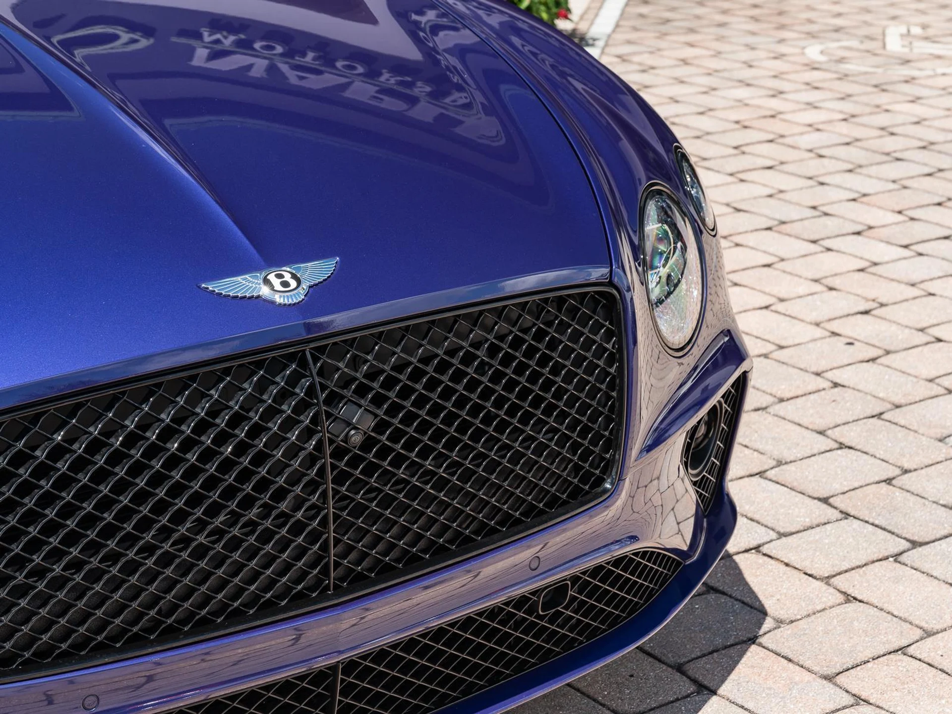 mph005_1608770345_Used_2023_Bentley_Continental_GTC_V8_1779224568_d887d05810