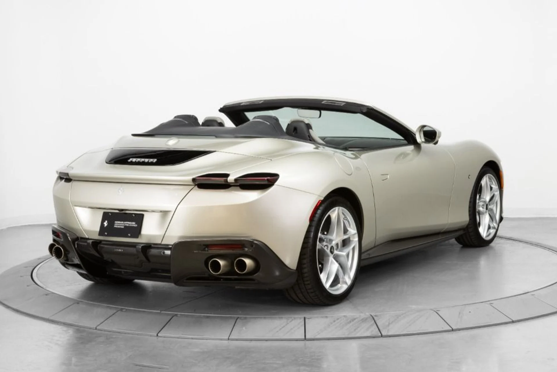 mph005_1613935098_Used_2024_Ferrari_Roma_Spider_f6b7e8ae94