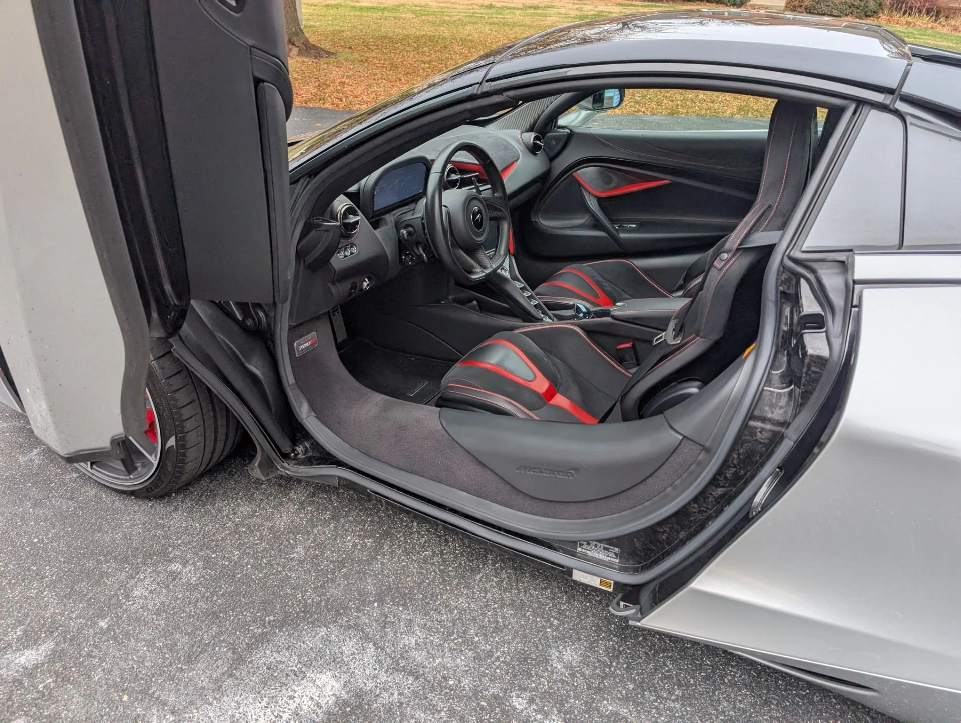 mph005_1638544777_Used_2022_Mc_Laren_720_S_Spider_Performance_1763772358_503a87c6ff