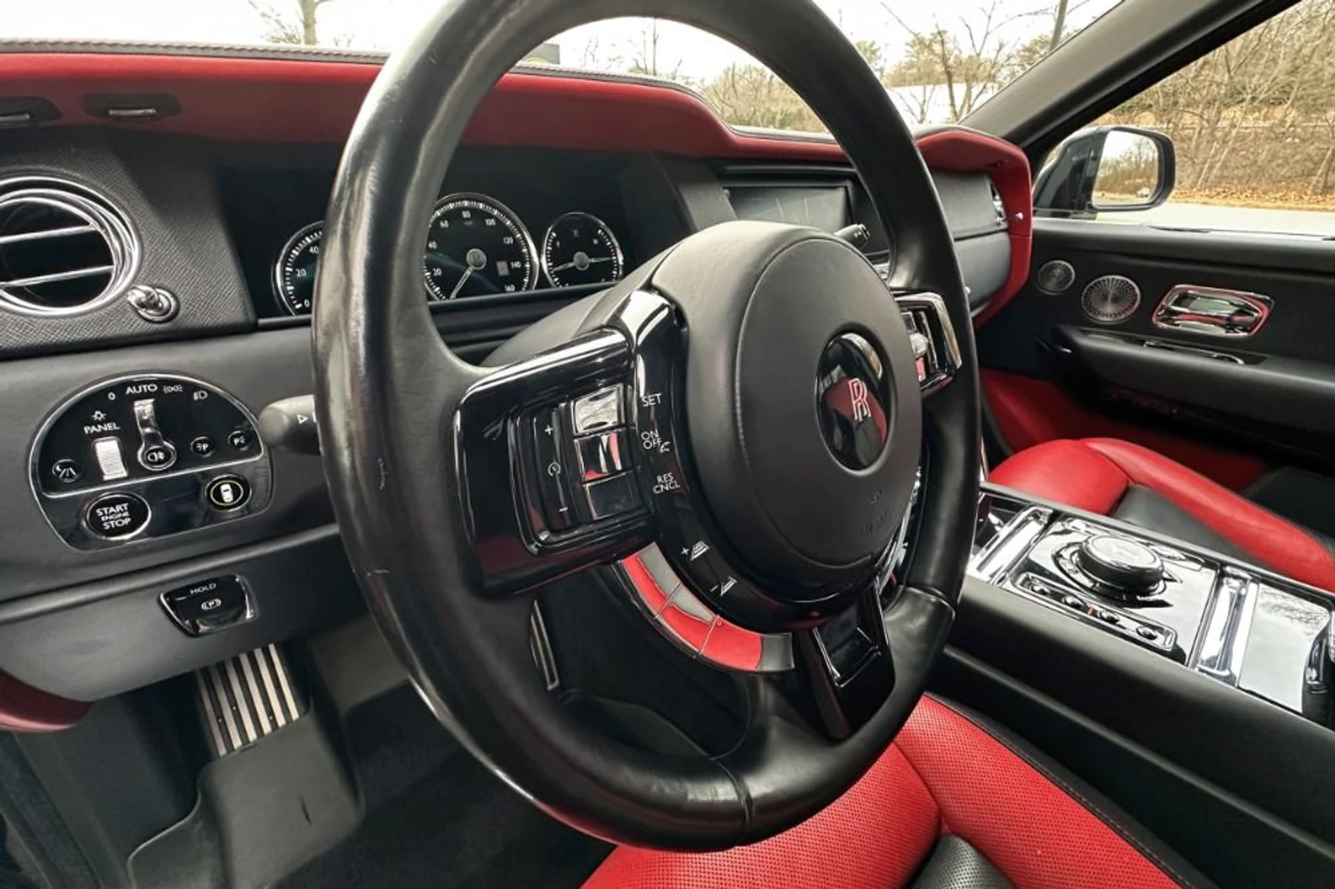 mph005_1638807953_Used_2020_Rolls_Royce_Cullinan_1768571704_4fda978ced